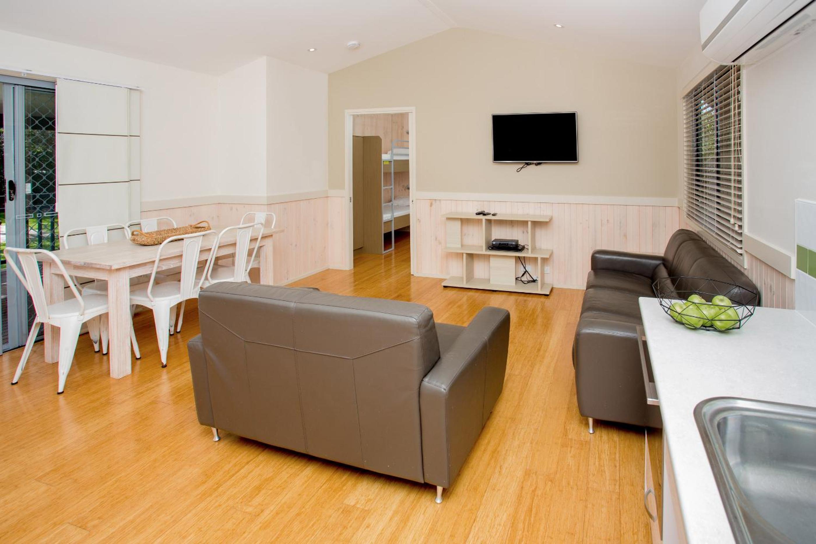 Summer Breeze Two-Bedroom Villa photo 3