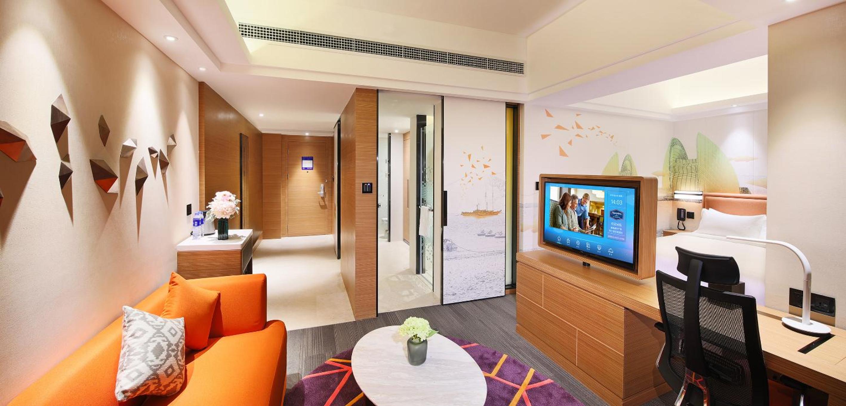 Business King Room - Photo 1