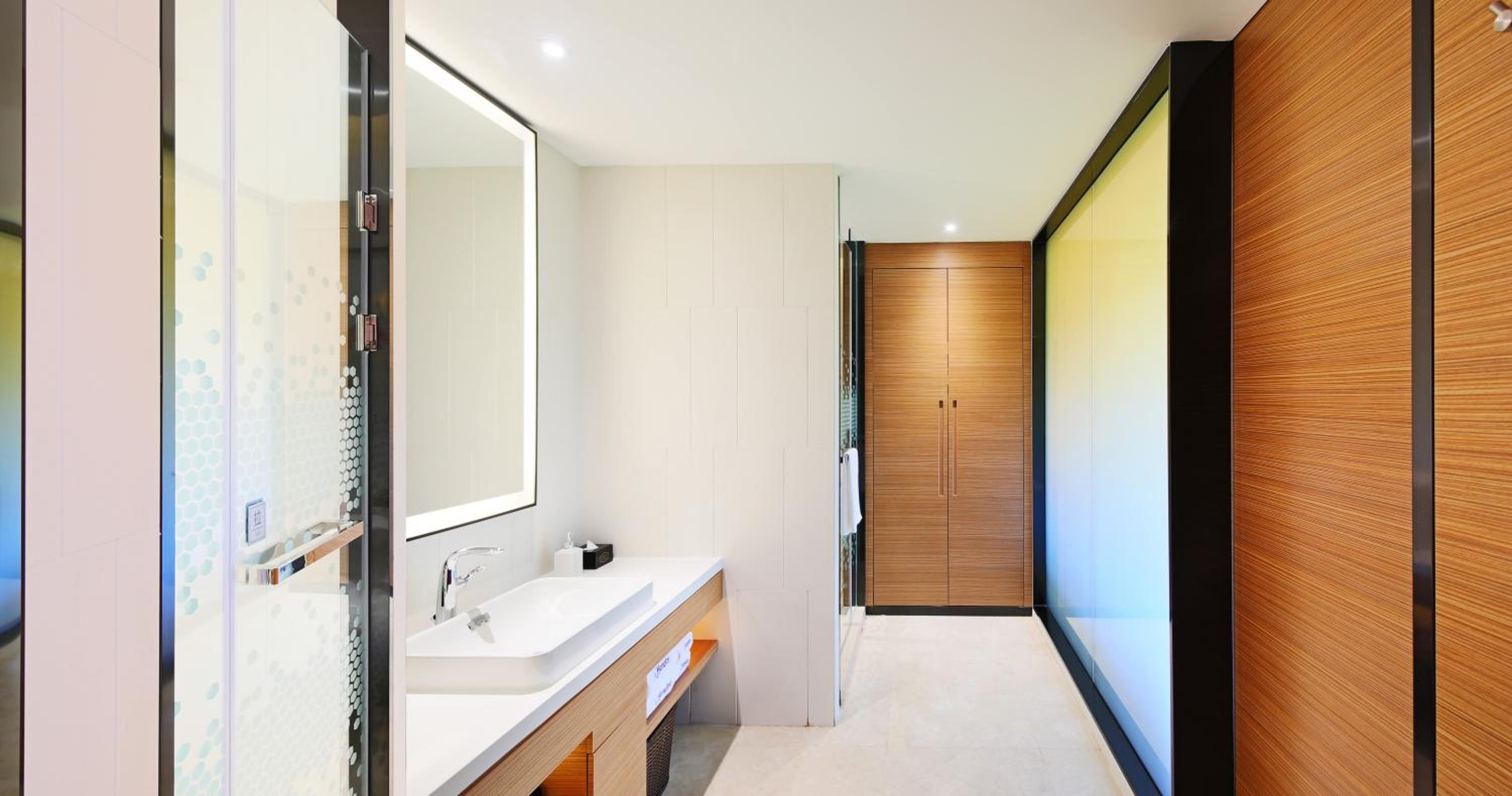 Business King Room - Photo 4