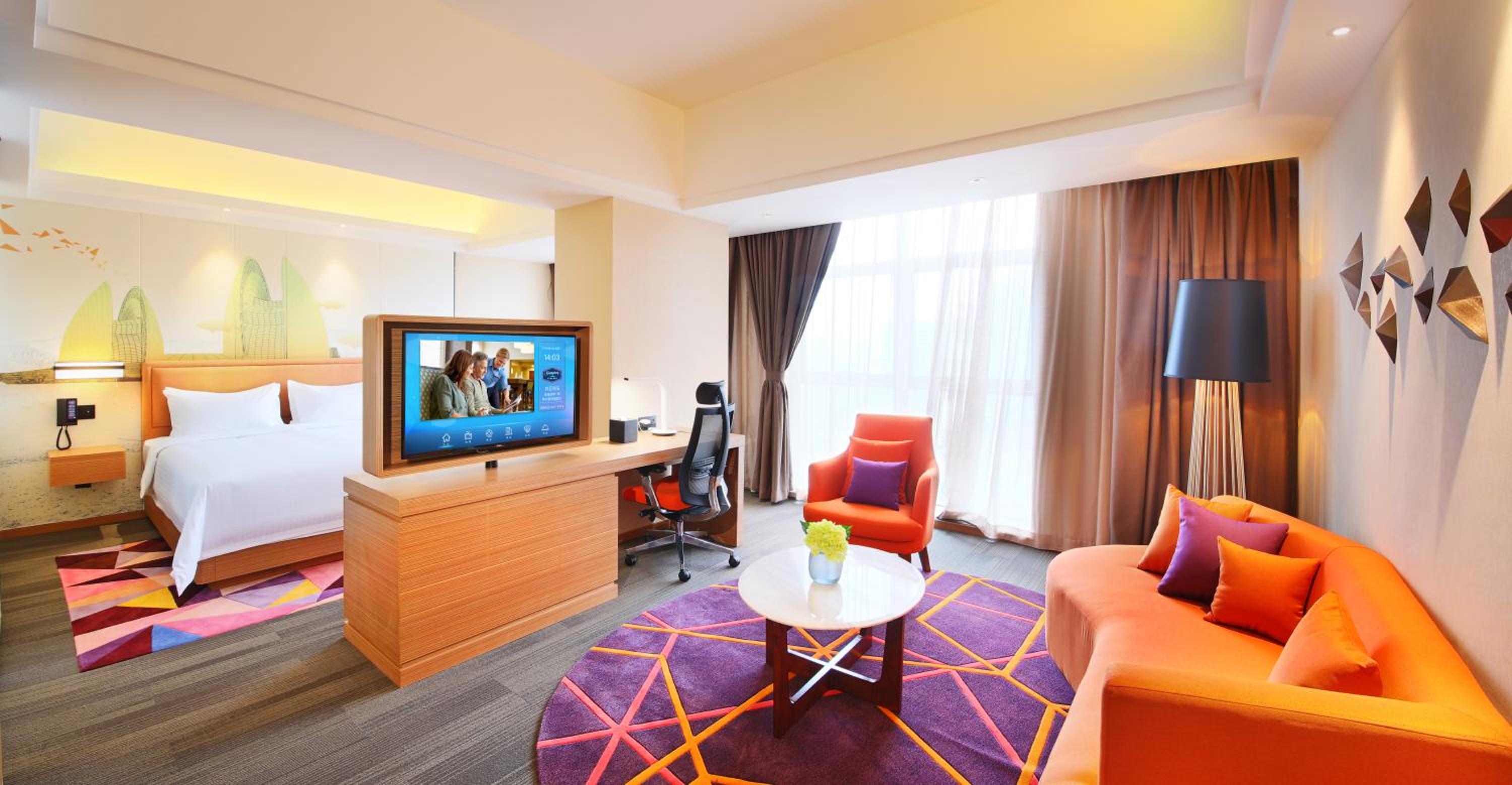 Hampton Superior Suite