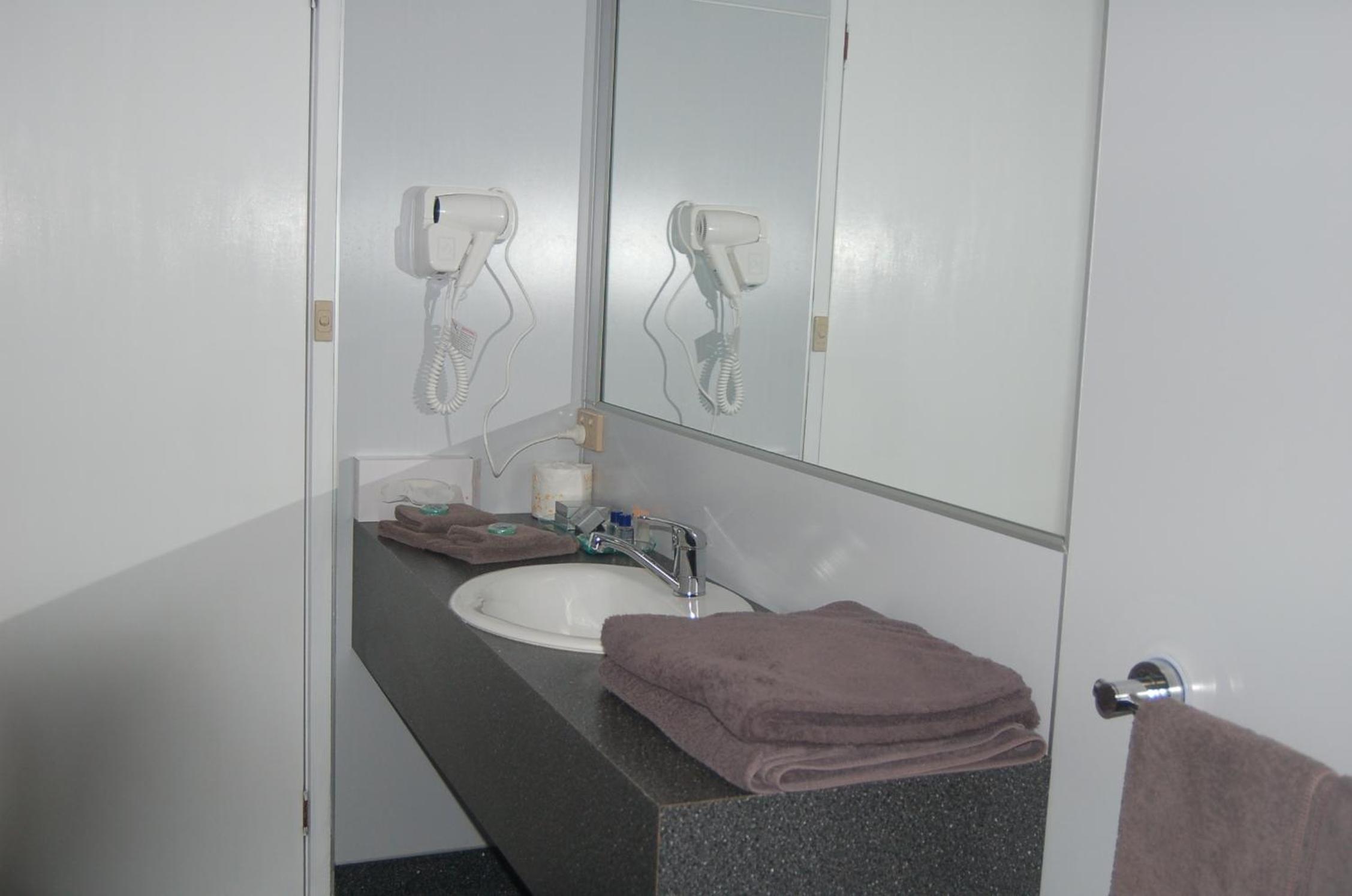 Standard Double Room photo 3