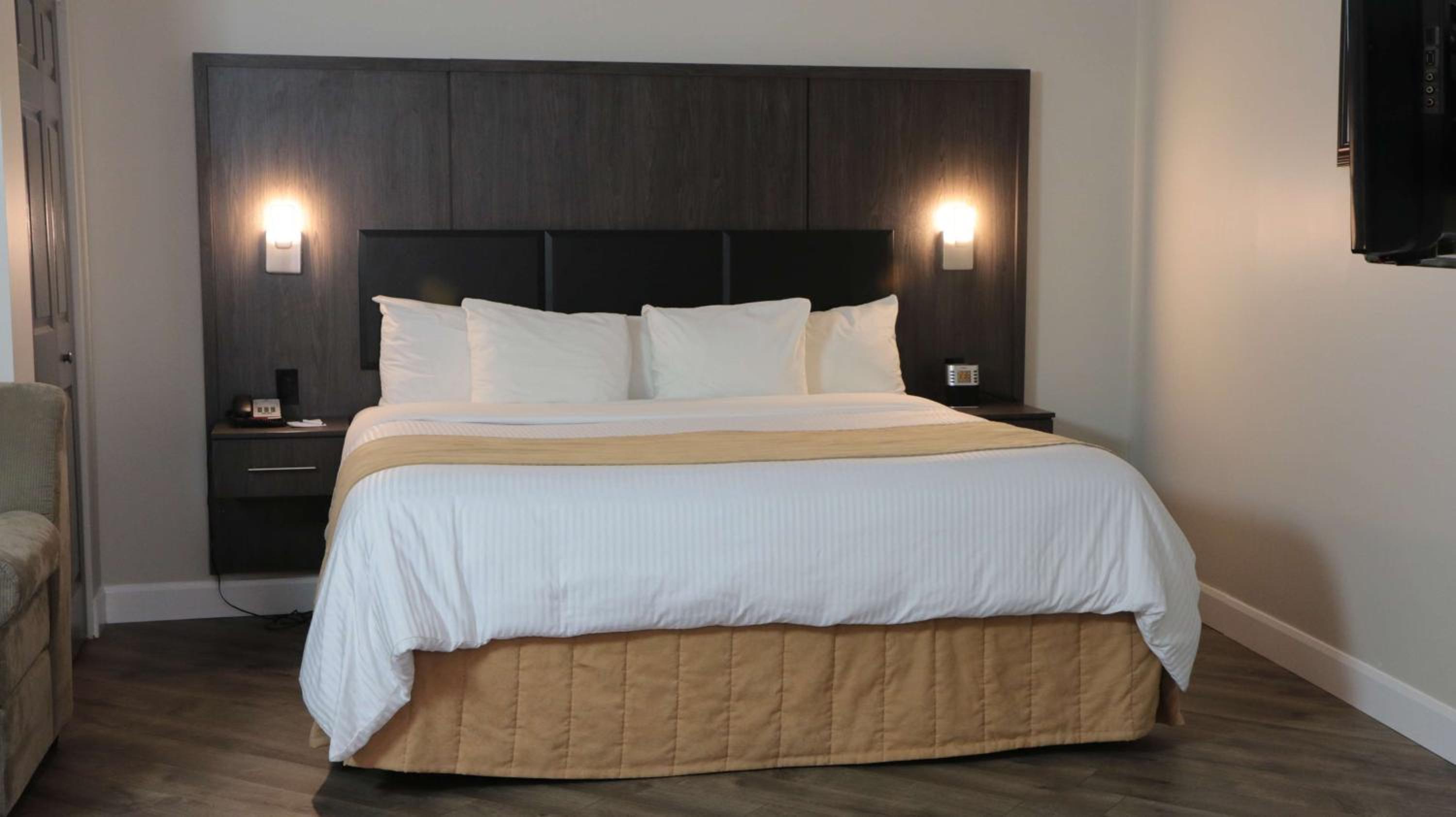 Penthouse King Room
