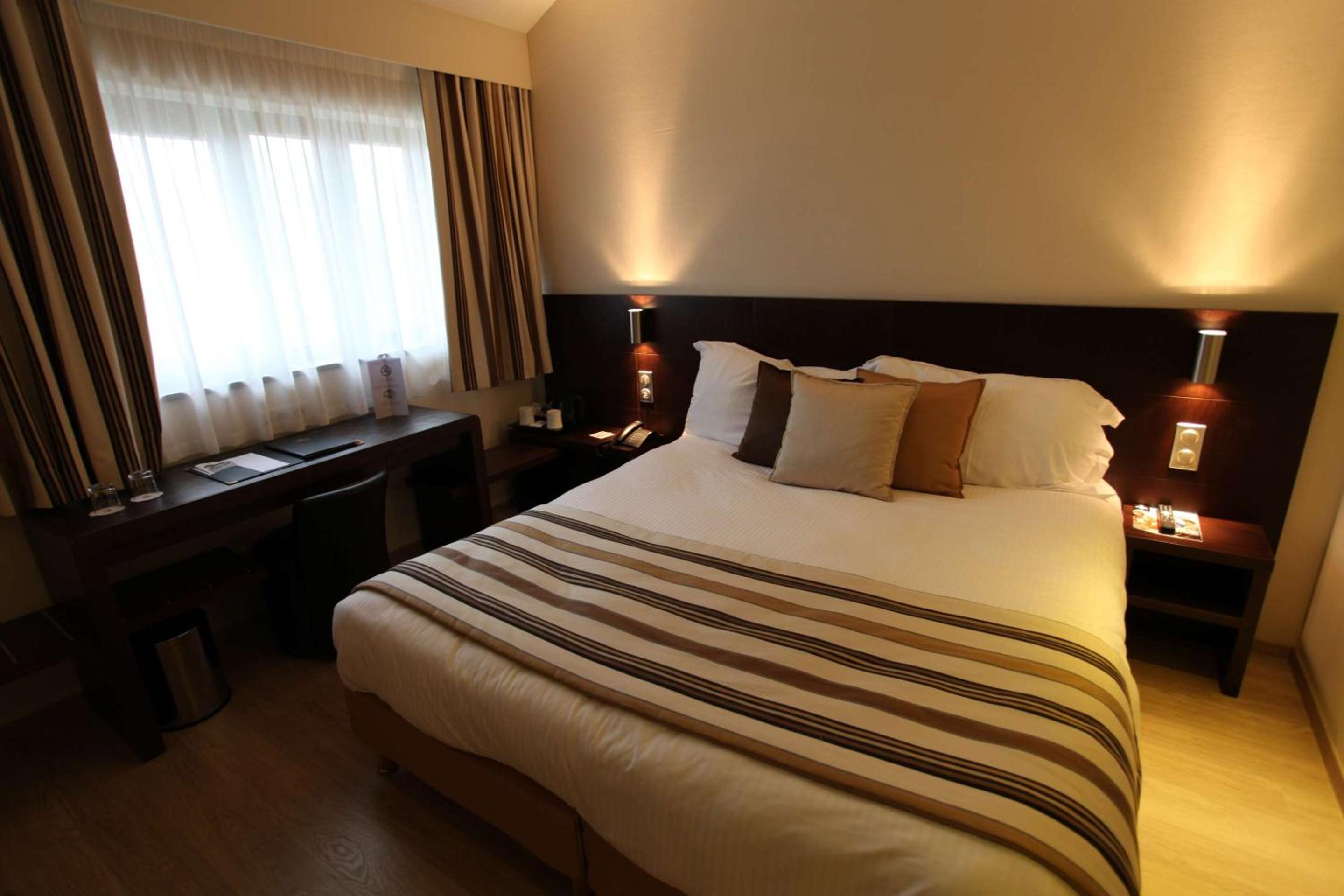Executive King Room