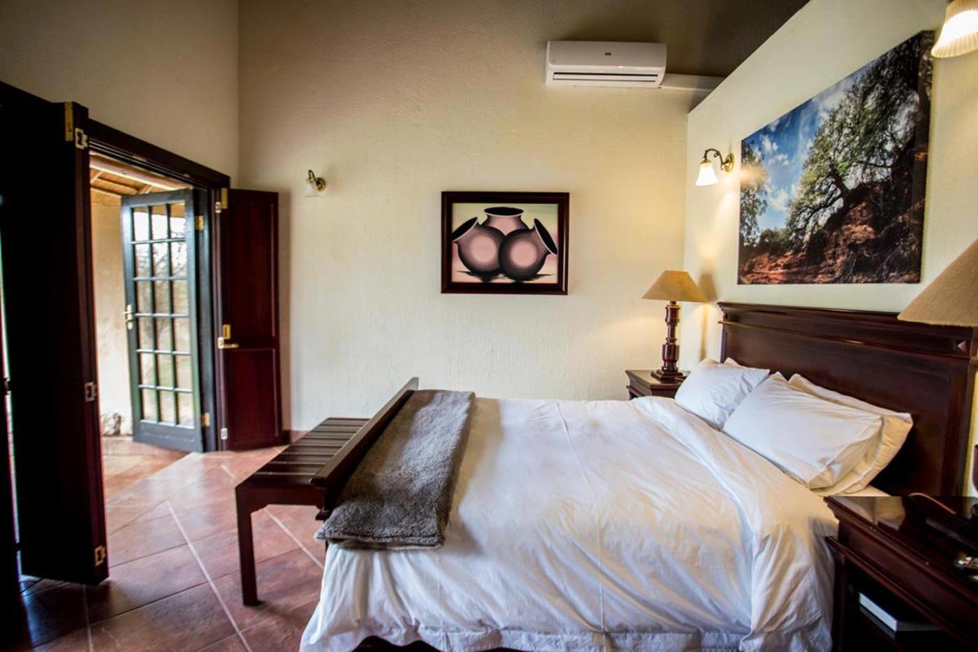 Deluxe Double Room - Photo 7