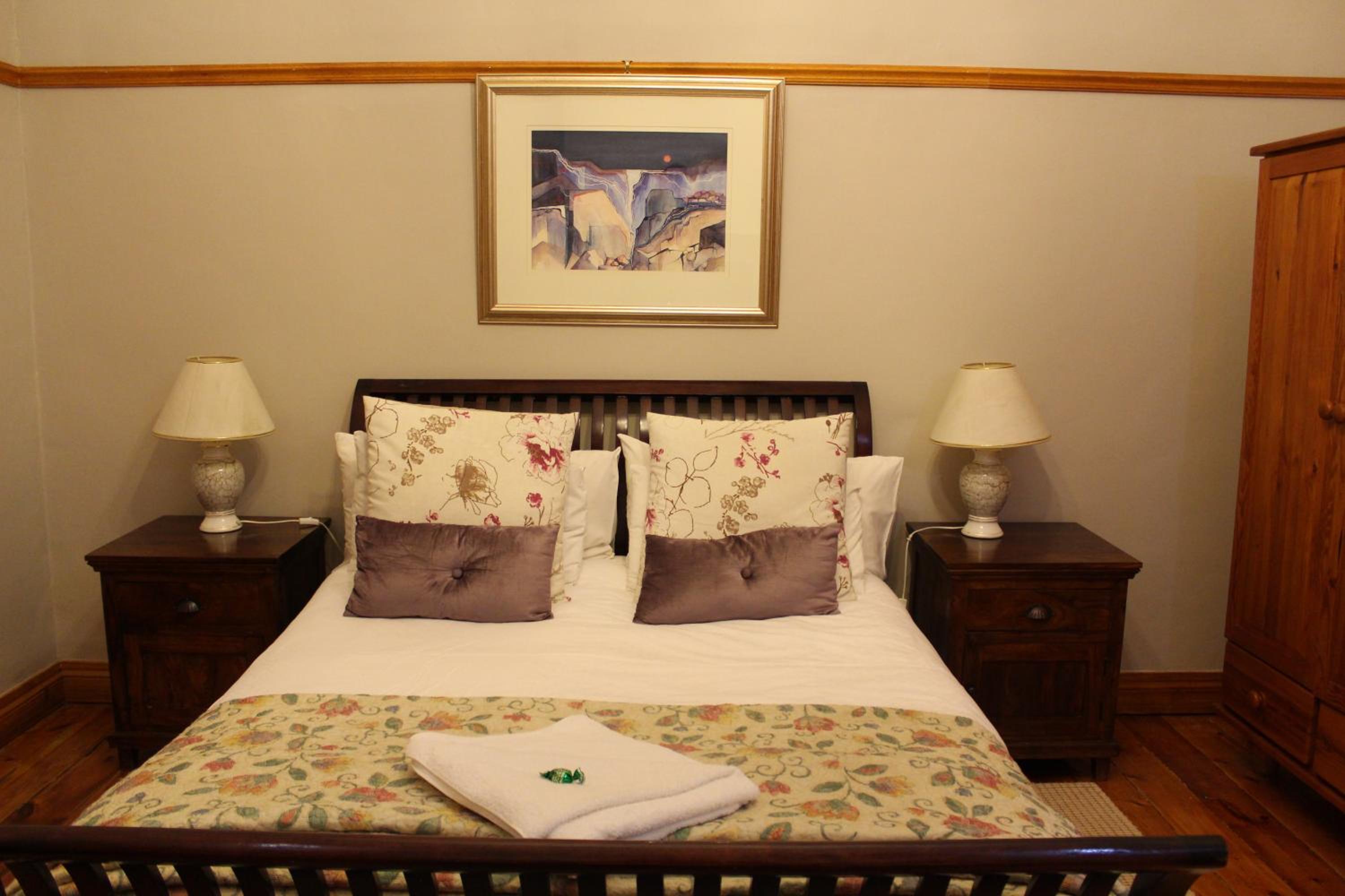 Deluxe Double Room with Shower photo 1