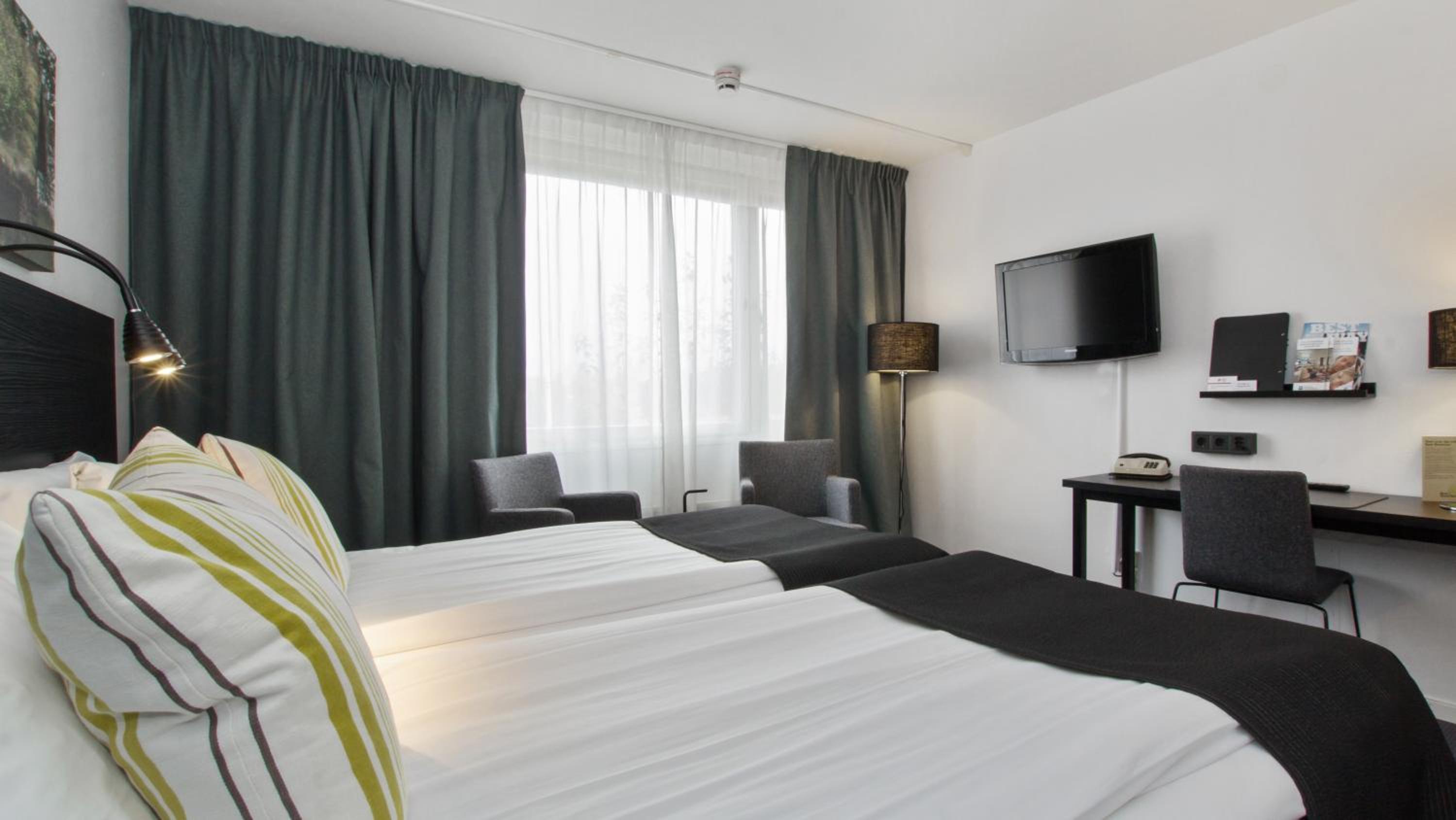 Superior Twin Room photo 2