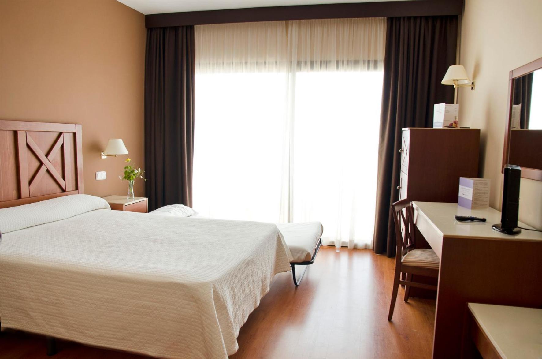 Habitación Doble o con Dos Camas con Cama Extra (3 Adultos)