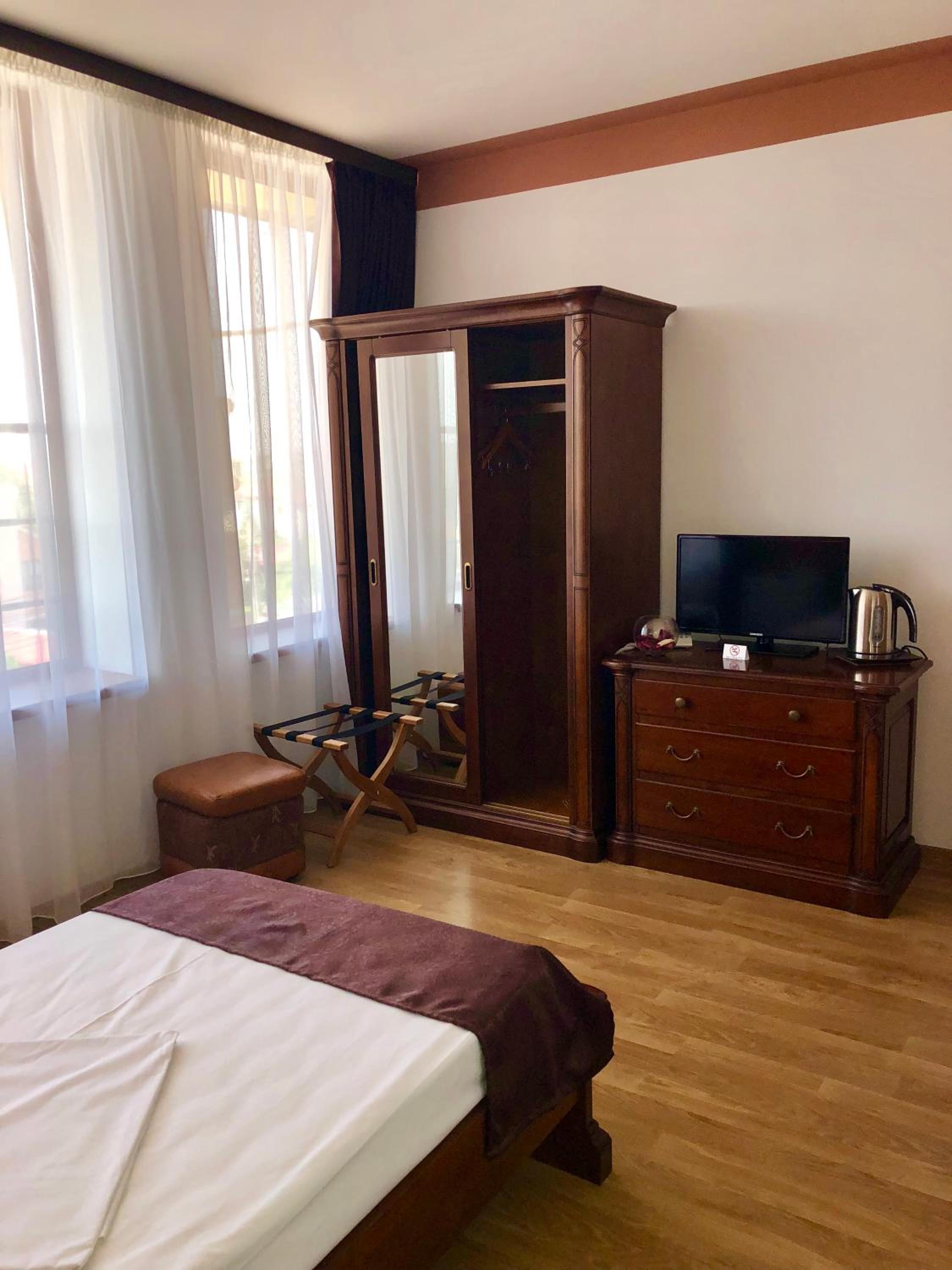 Standard Single Room photo 2