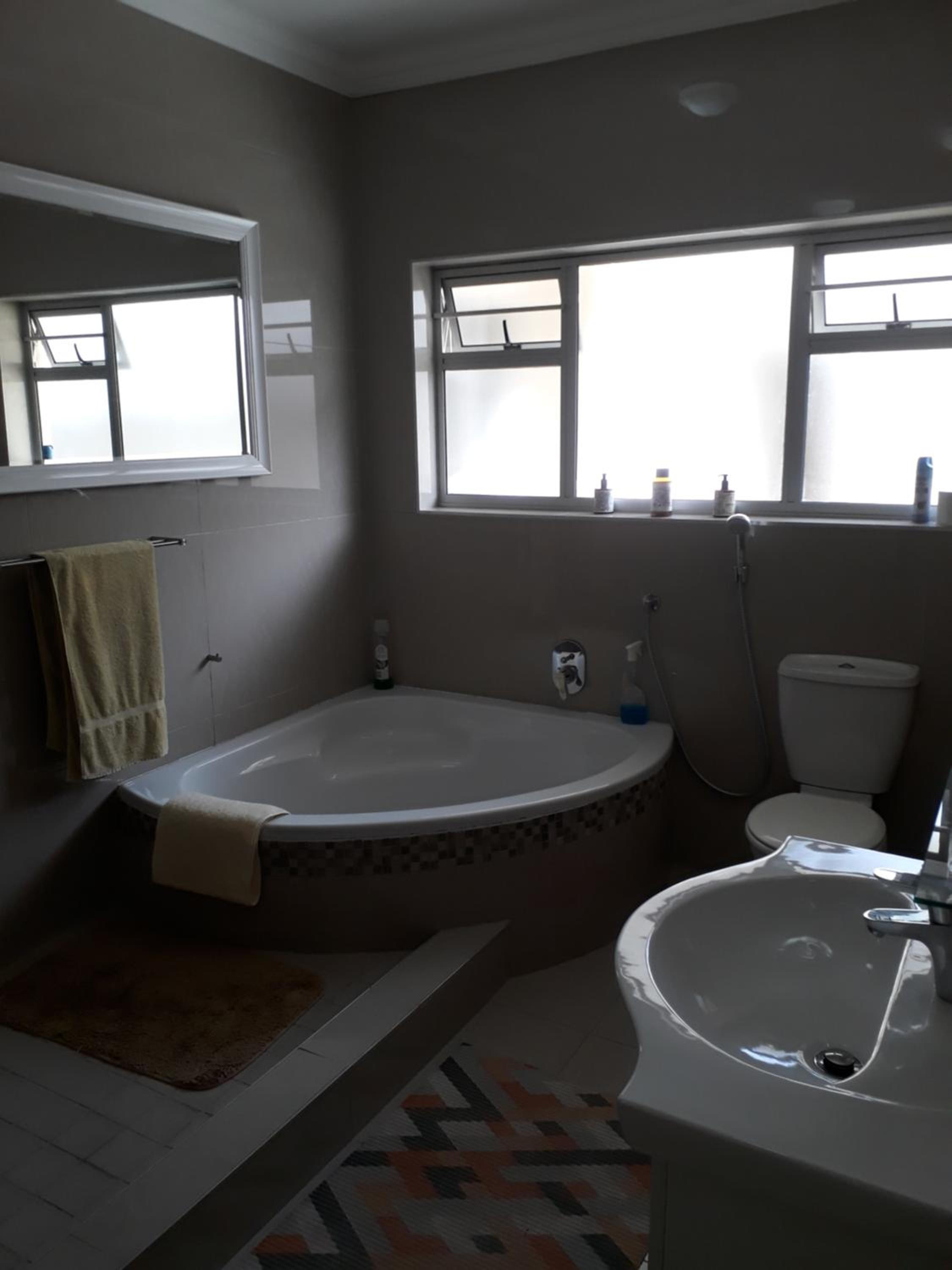 Standard Apartment photo 3