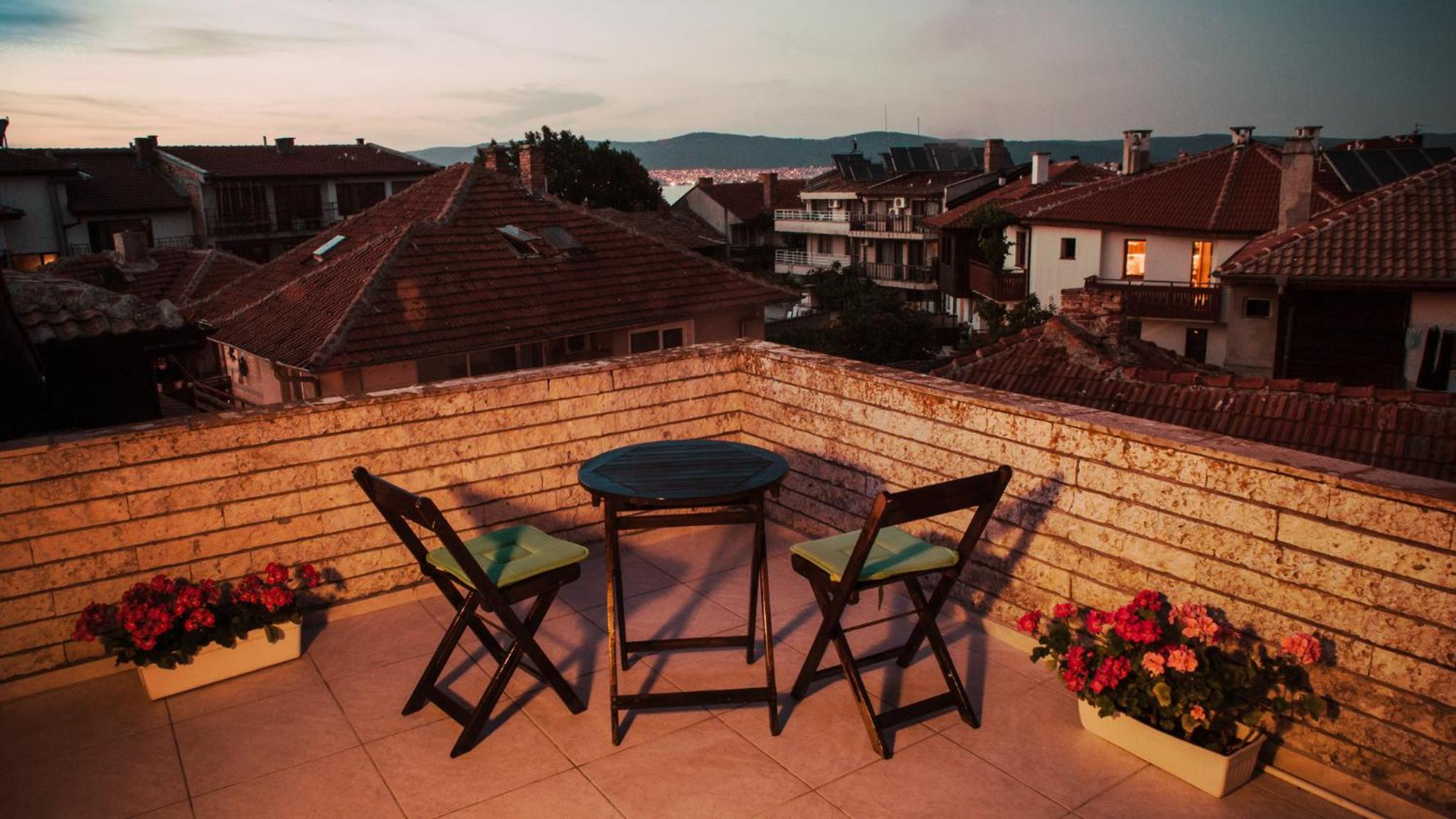 Double Room with Balcony - Attic Room