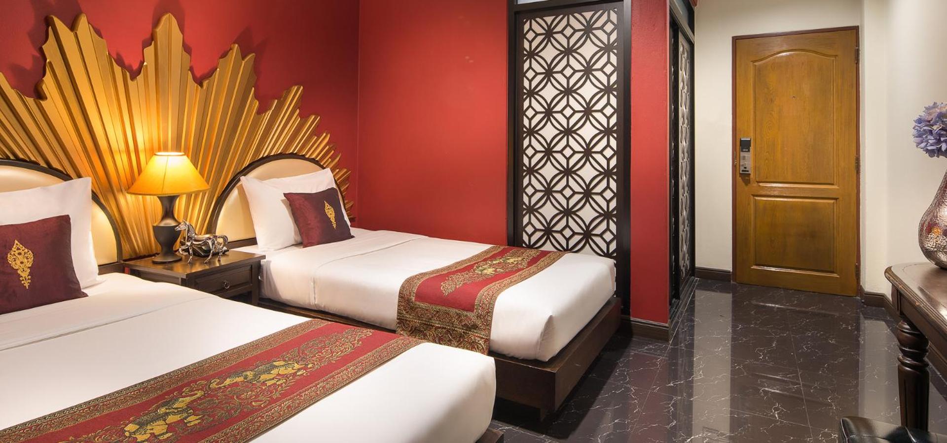 Scarlet Twin Room photo 3
