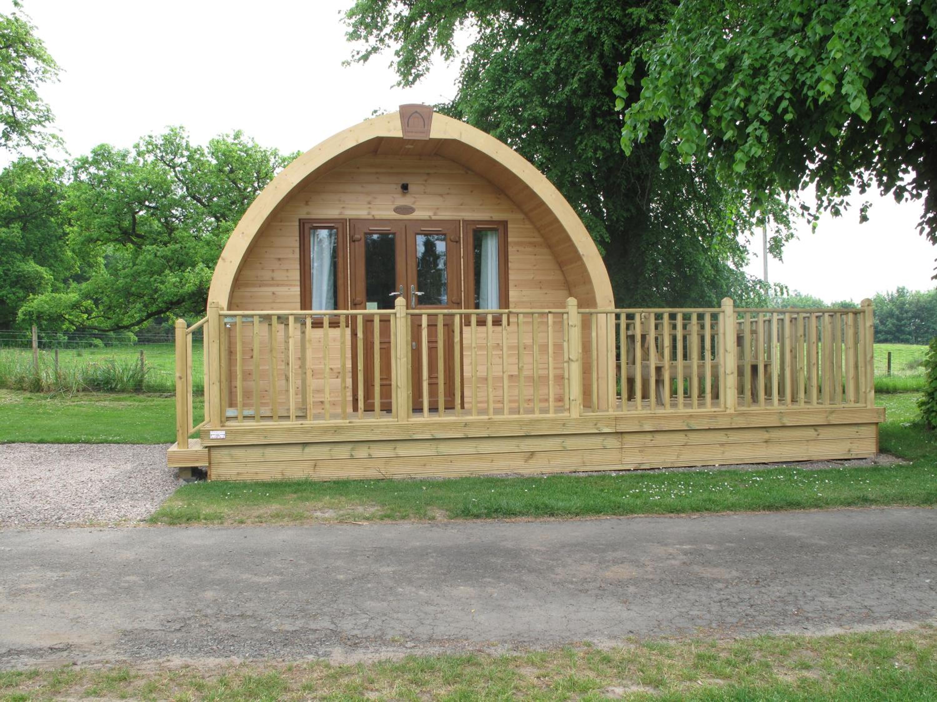 Camping Pod Sleeps 4 (SHARED BATHROOMS) photo 3