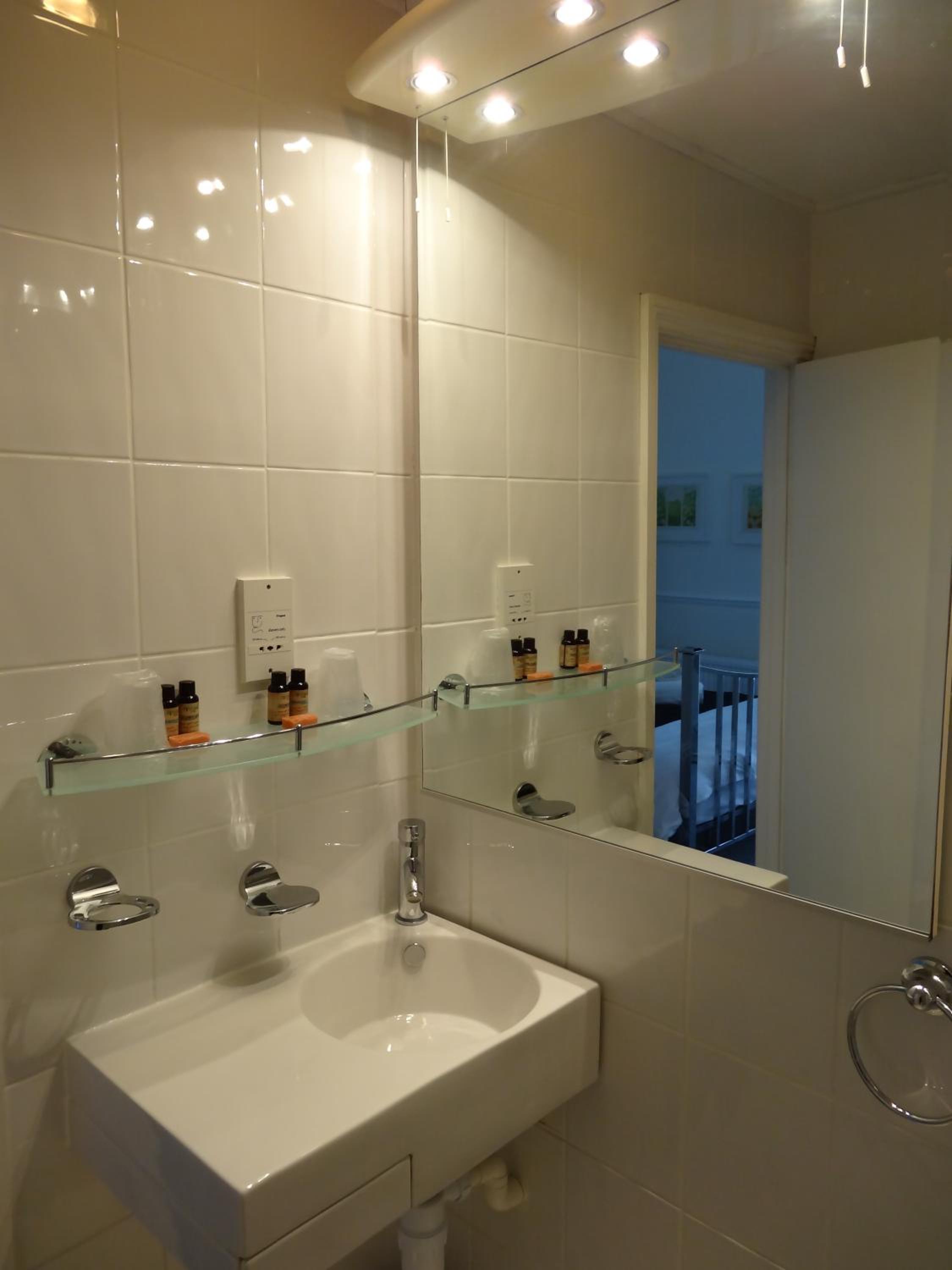 Deluxe Double Room - Photo 4