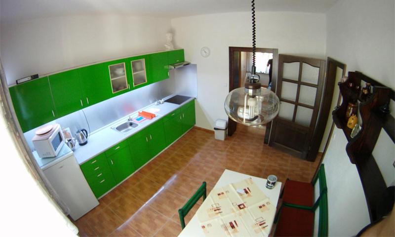 Apartment photo 3