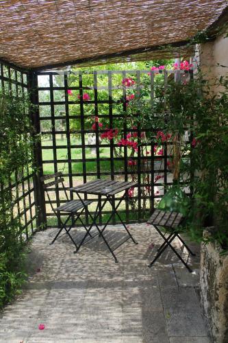 Double or Twin Room with Bathroom