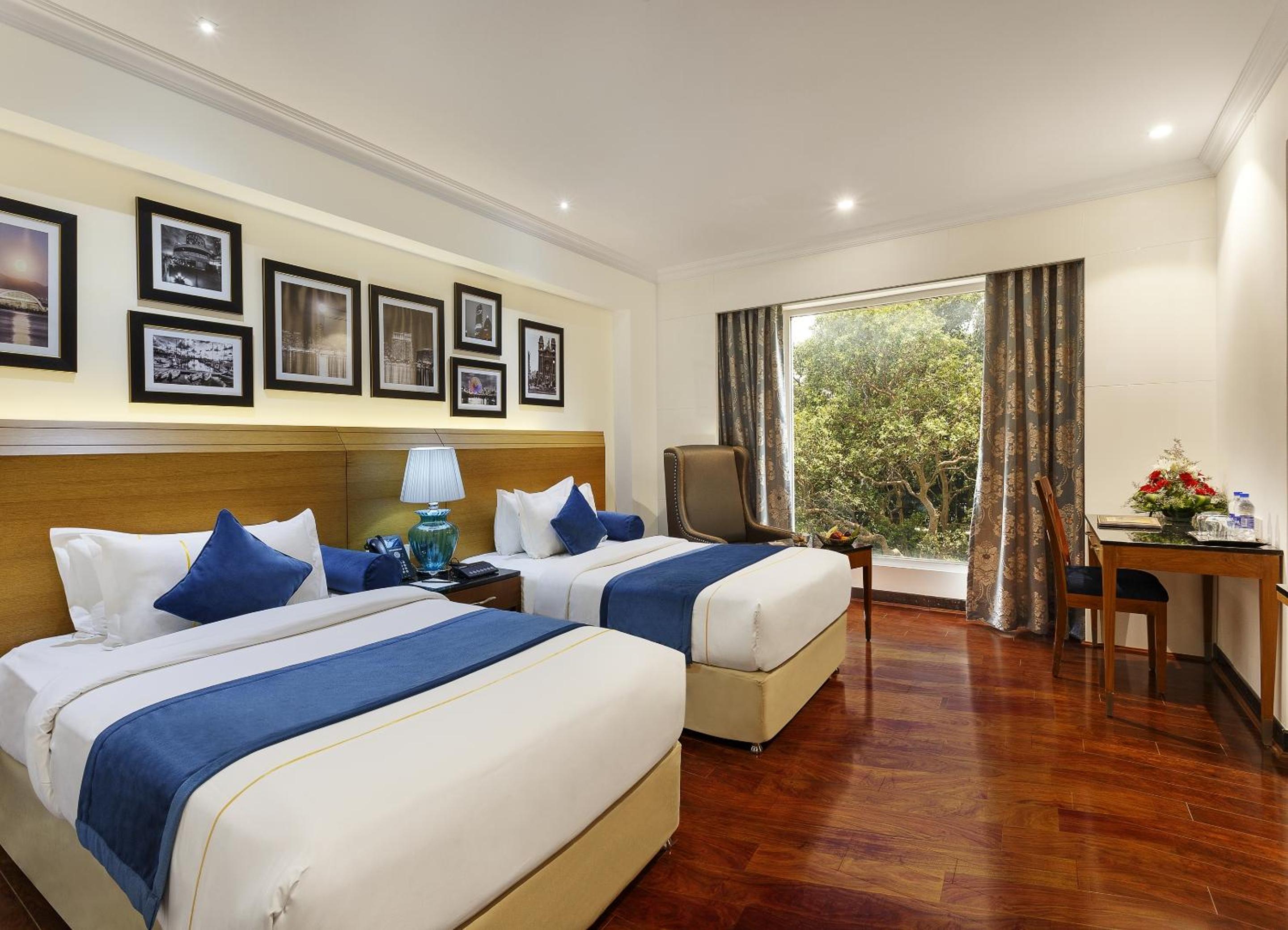 Executive Room - Photo 4