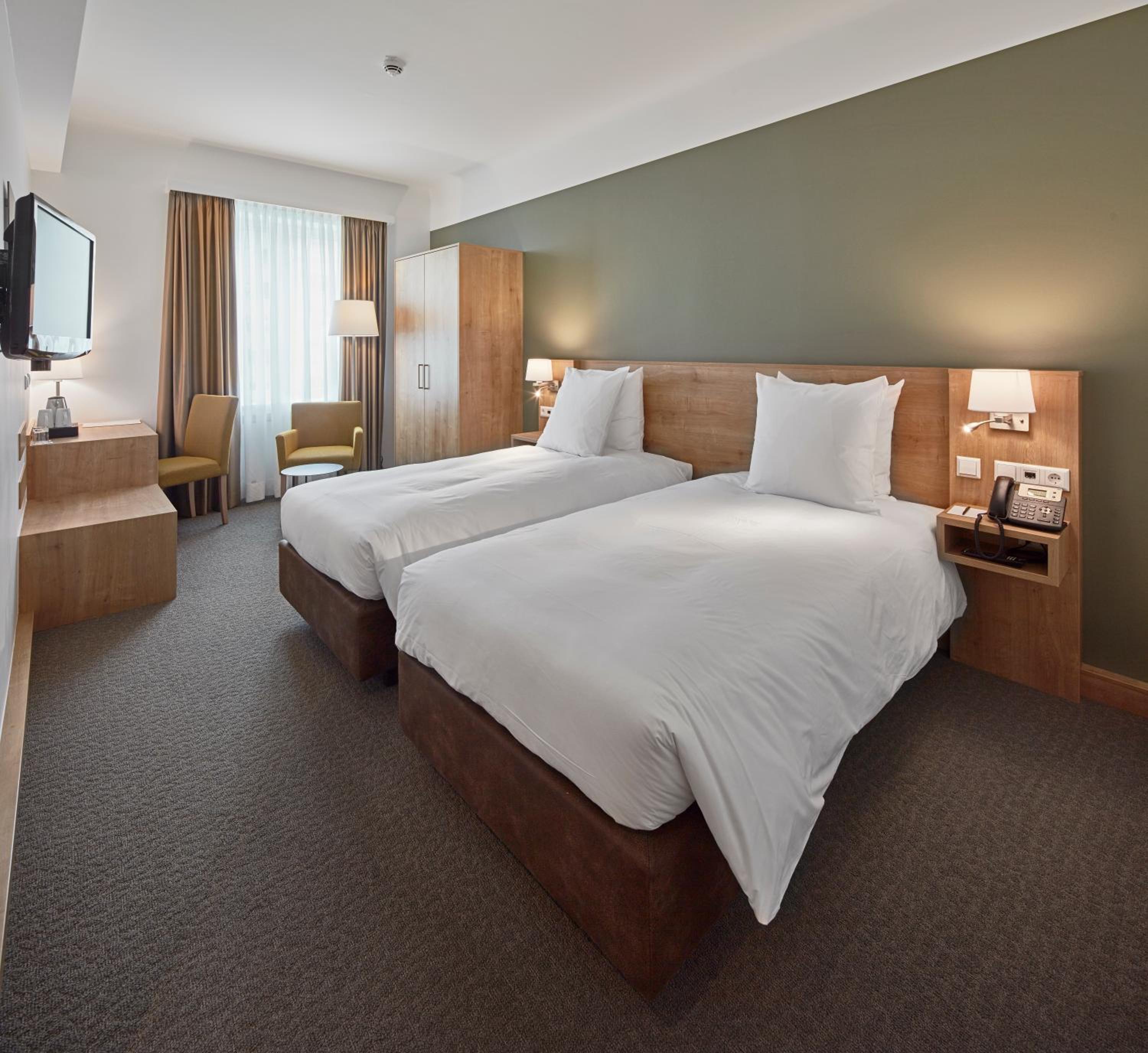 Standard Twin Room photo 1