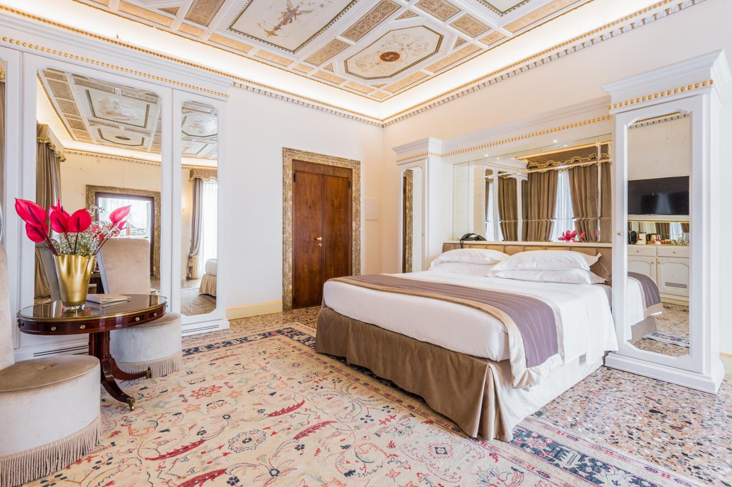 Junior Suite with Terrace