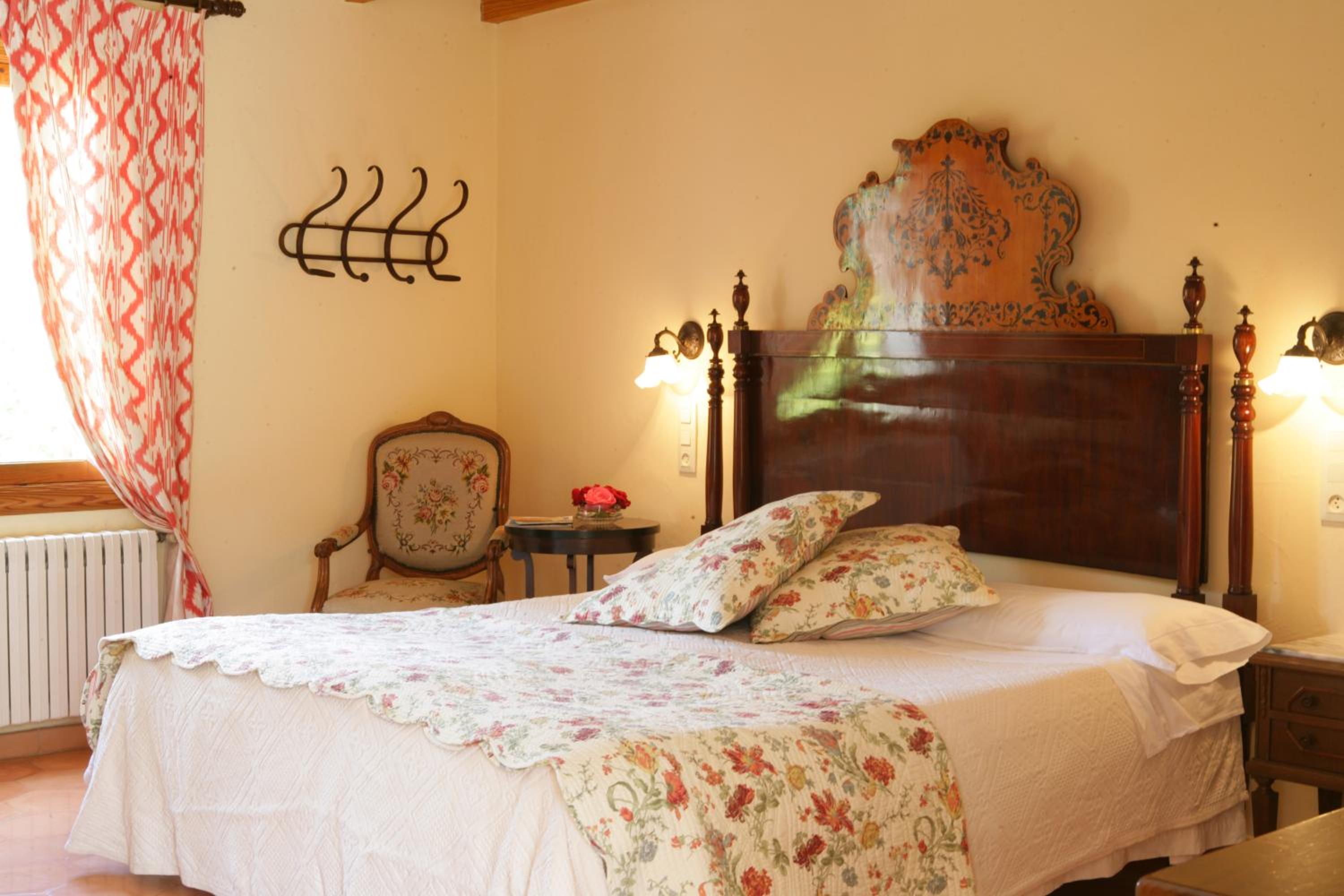 Double or Twin Room with Terrace - Spa Access photo 3
