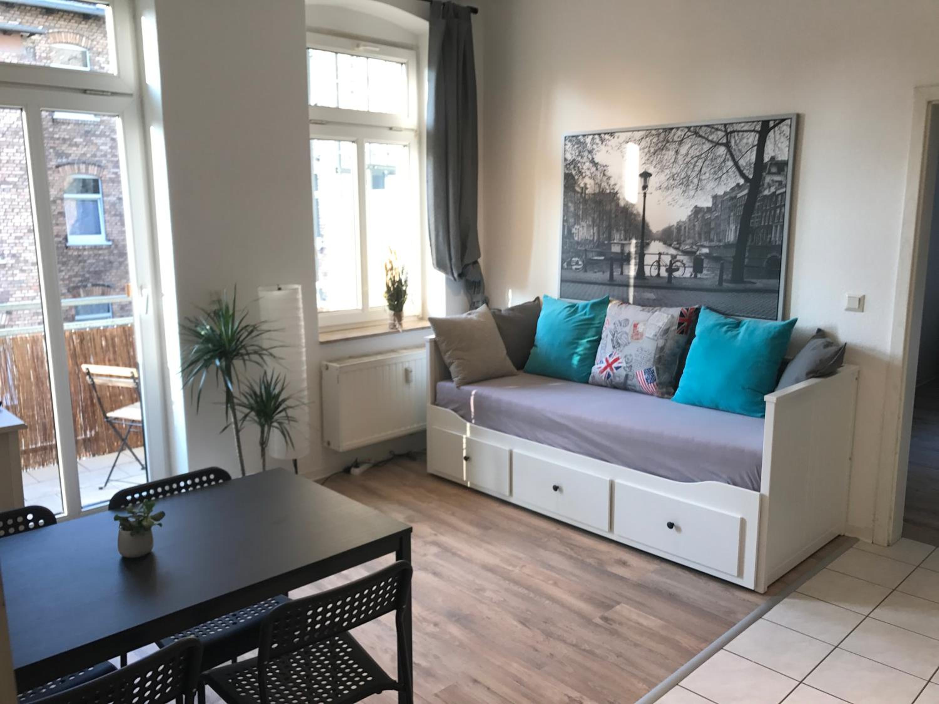 One-Bedroom Apartment with Balcony photo 1