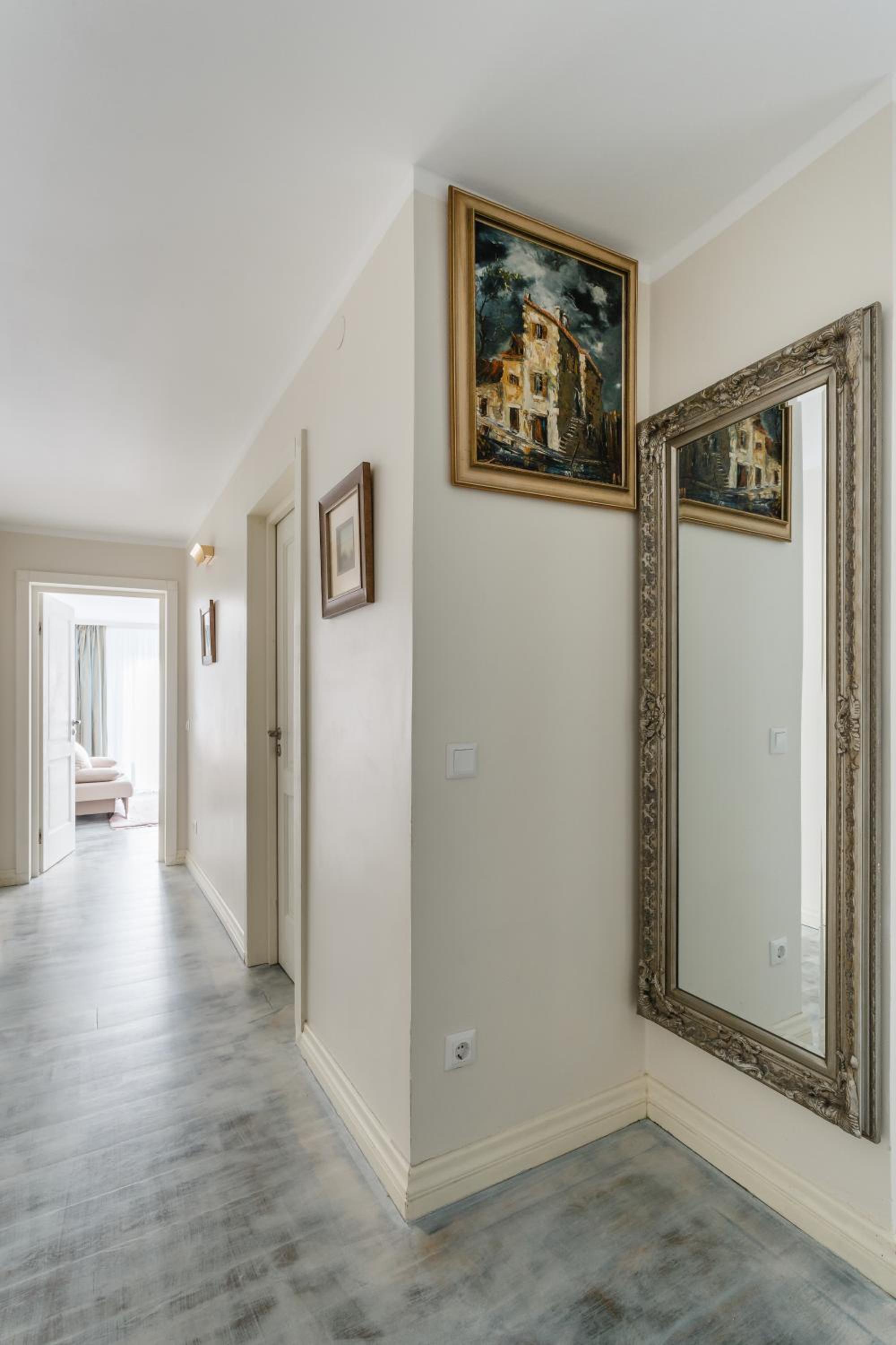 Two-Bedroom Apartment with Garden Terrace photo 2