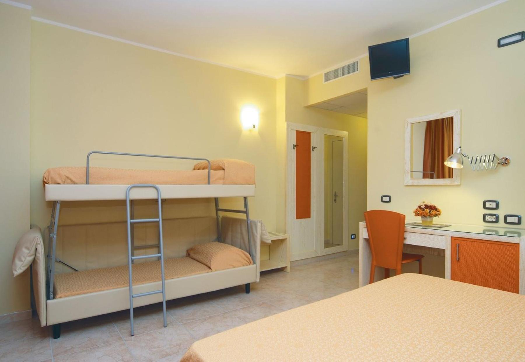 Quadruple Room photo 1