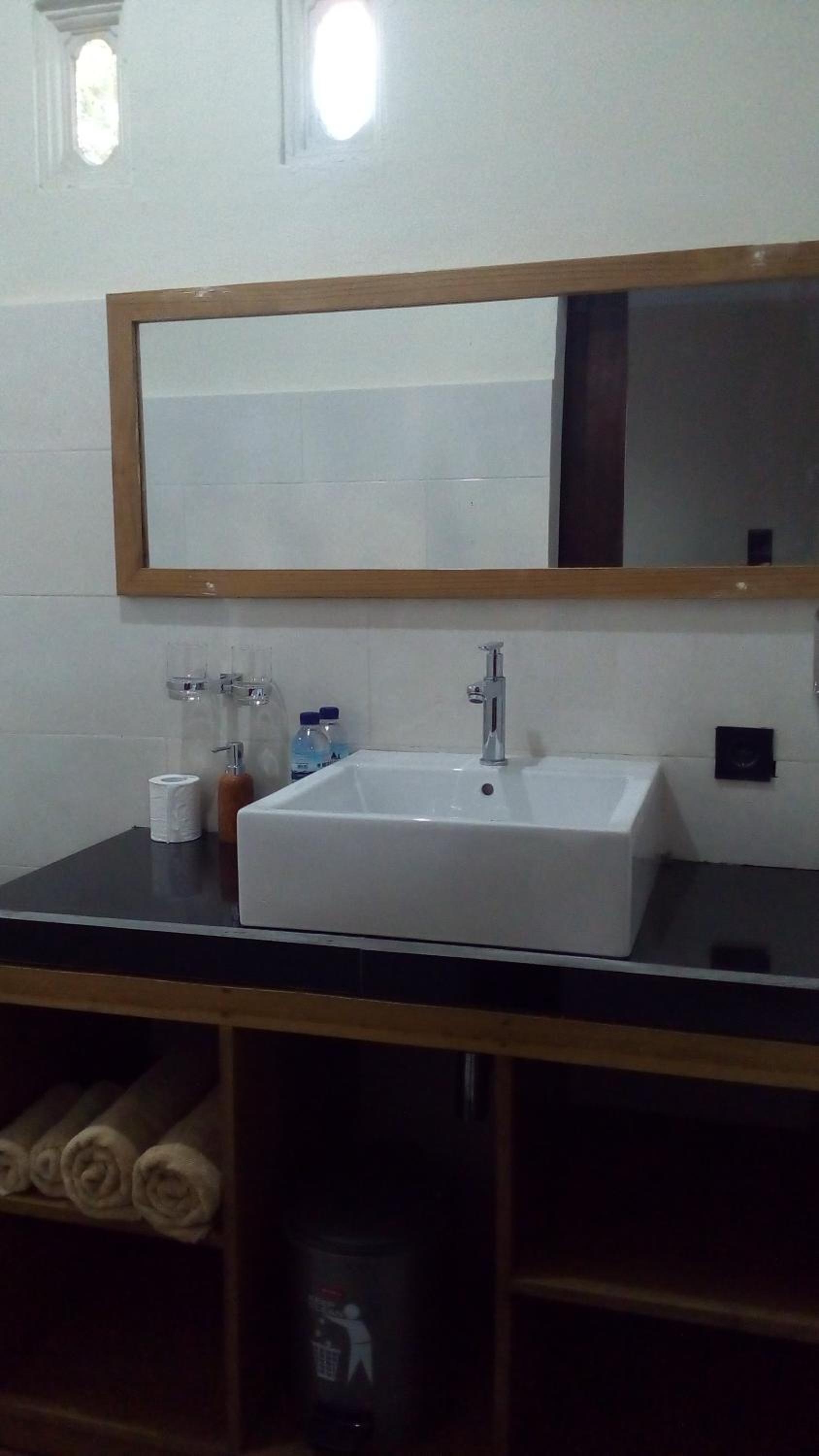Deluxe King Suite photo 3
