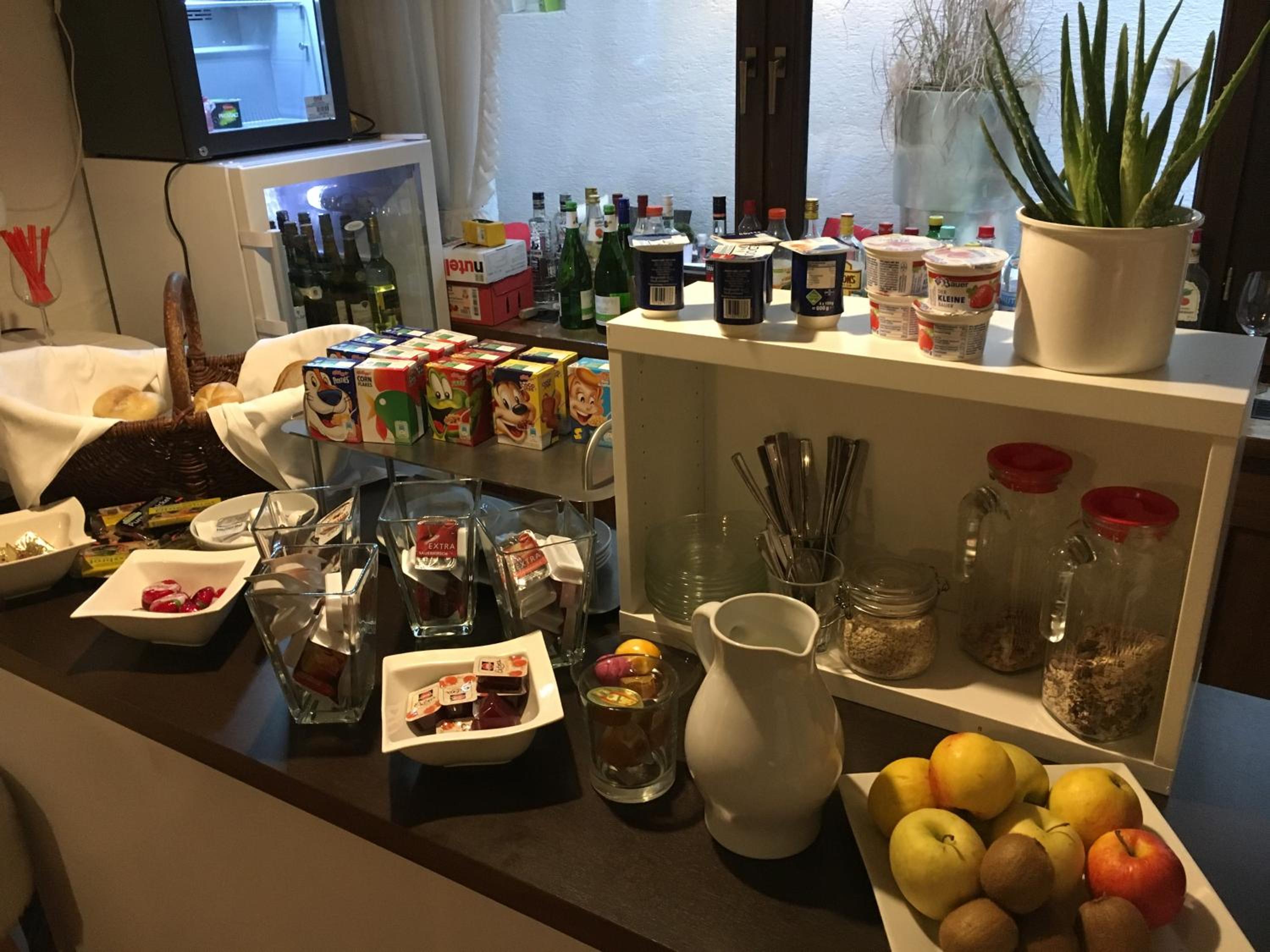 Double Room - Photo 6