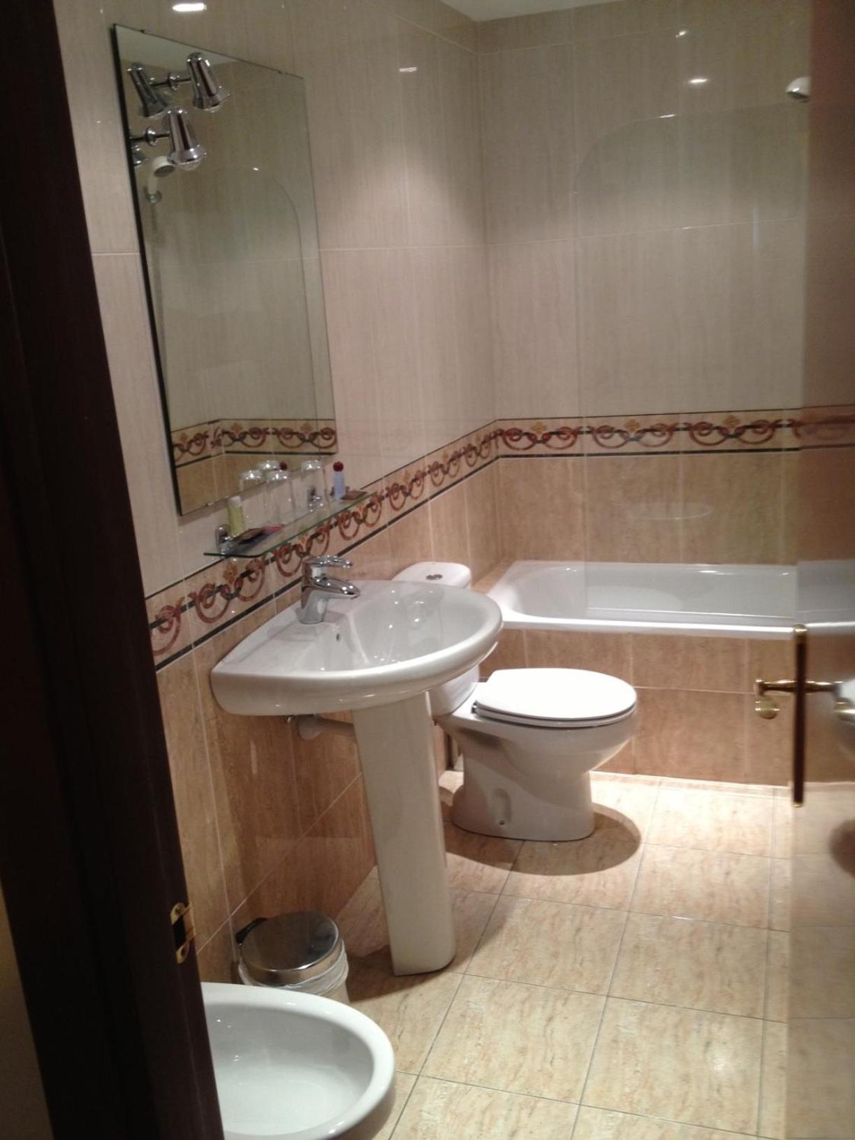 Twin Room photo 2