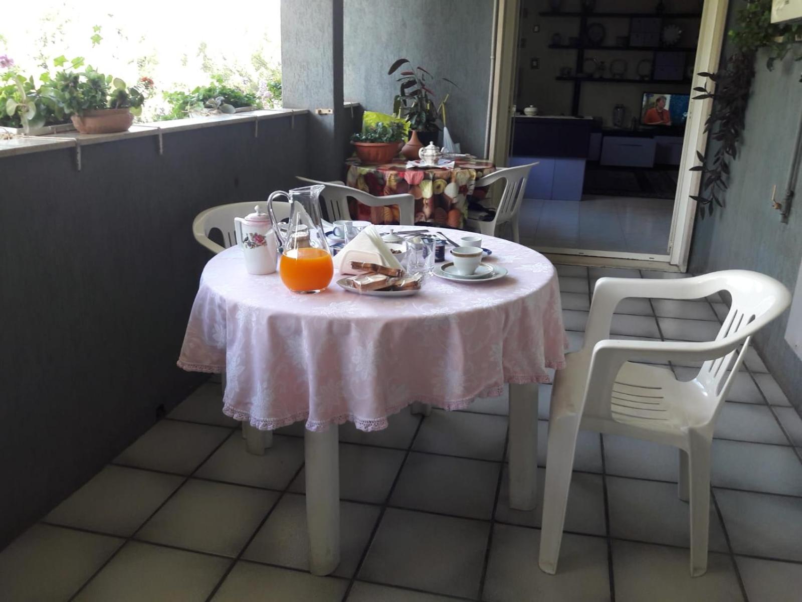 Double Room - Photo 11