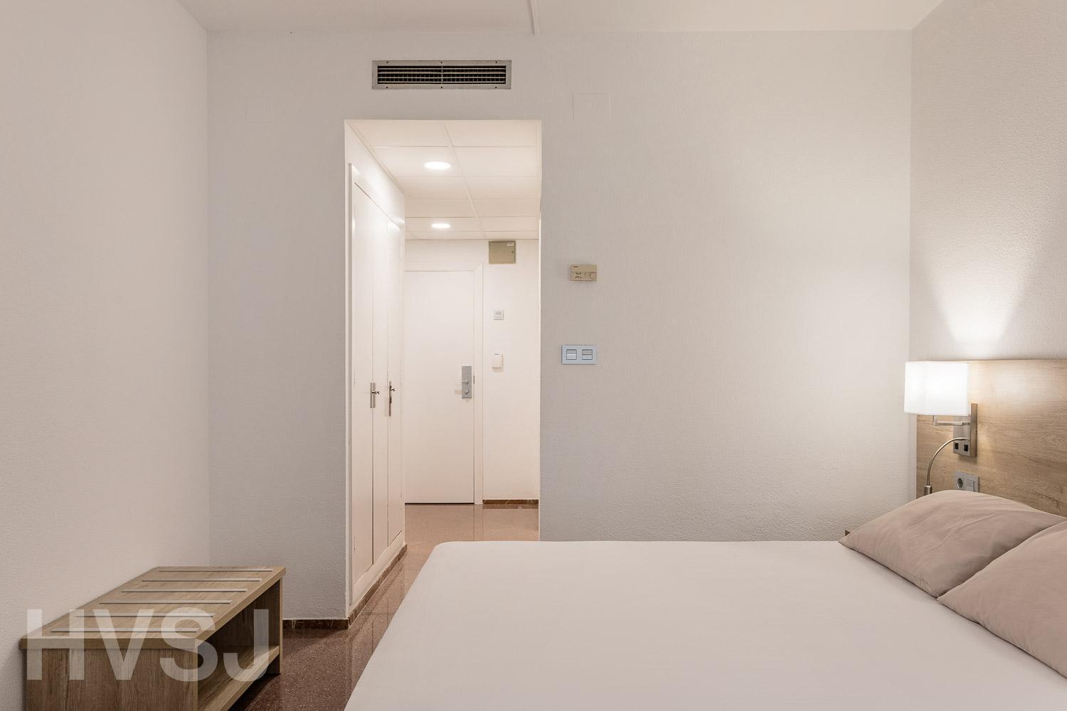 Double or Twin Room (1 Adult) - Photo 2