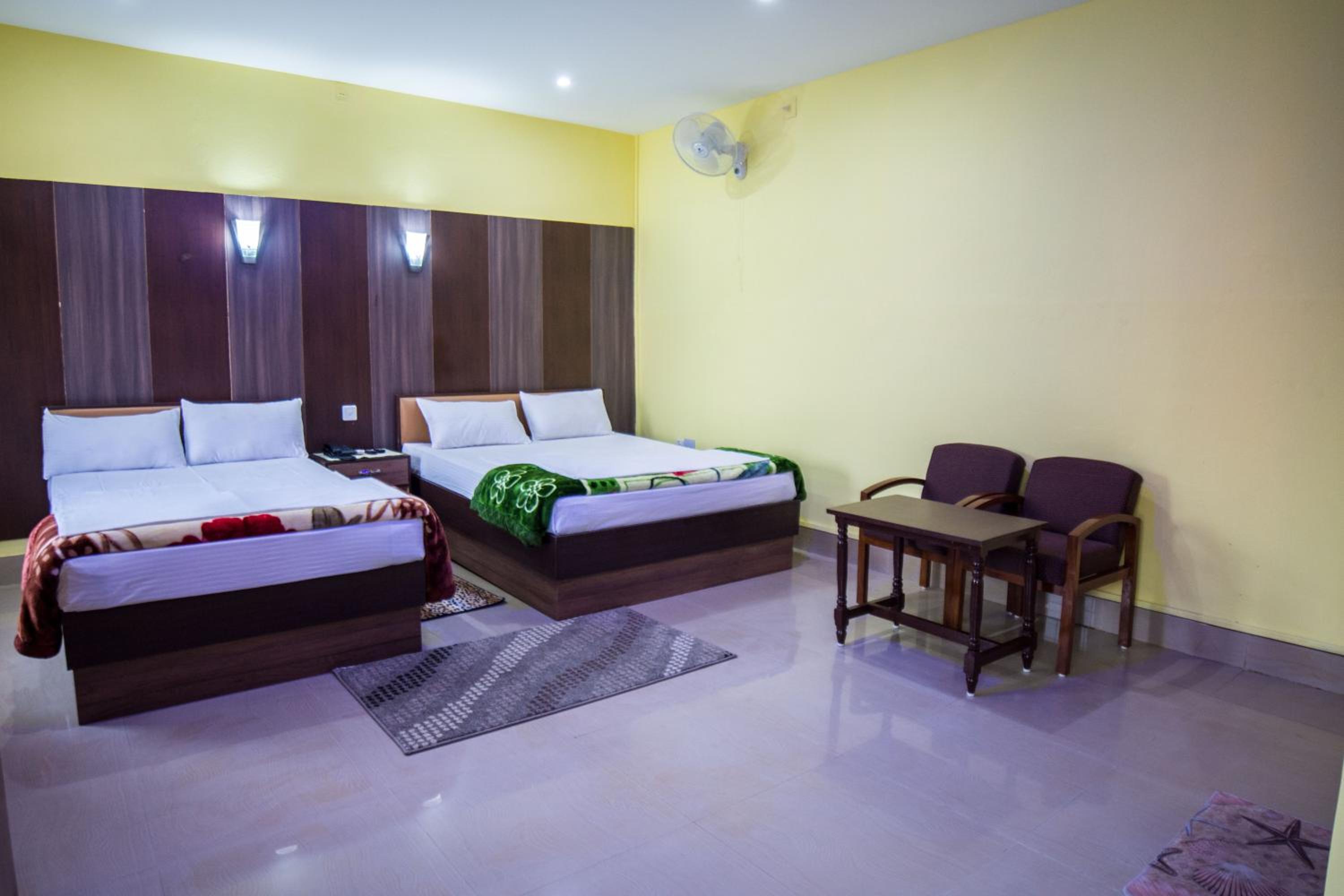 Deluxe Double Room with Bath photo 1