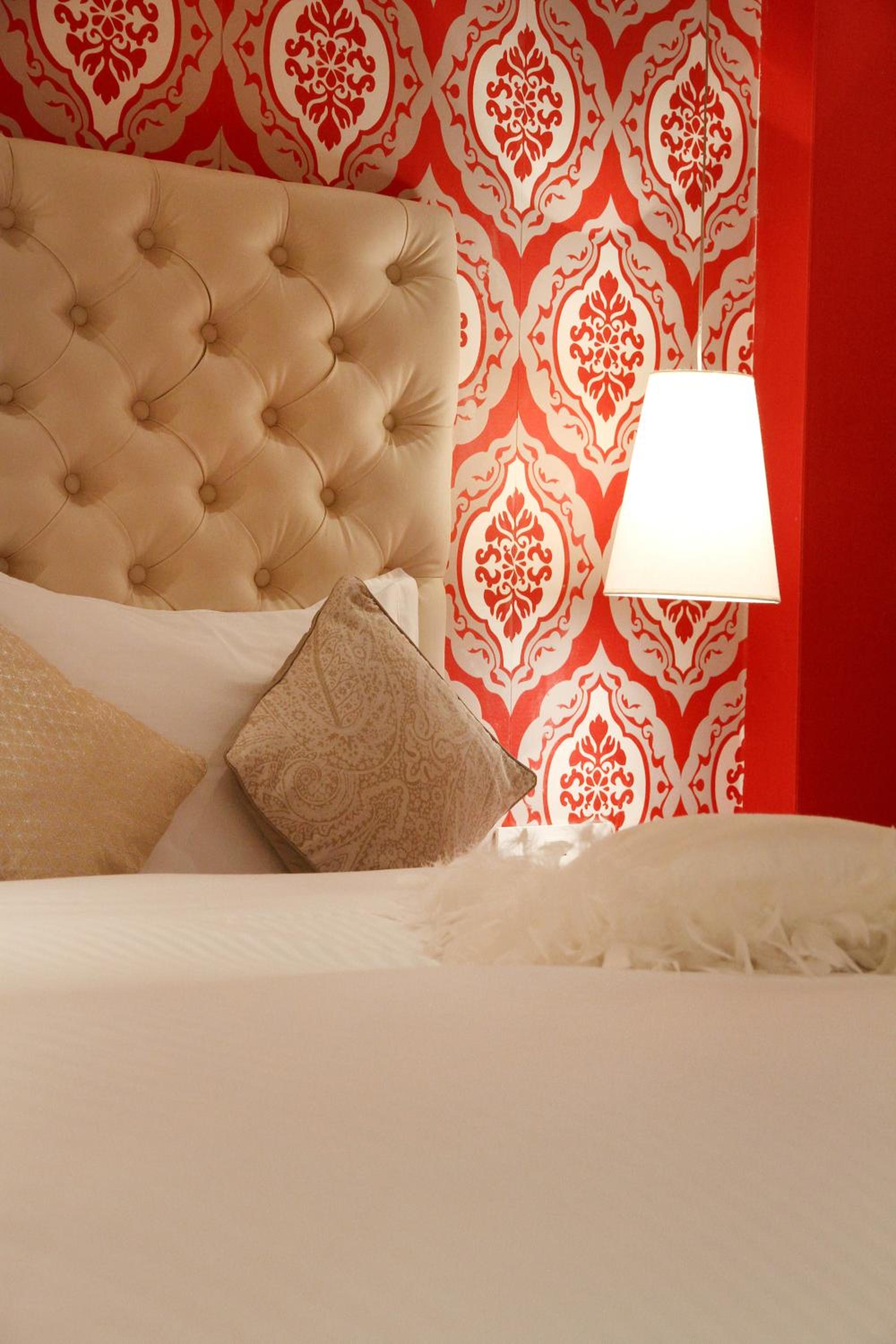 Deluxe Double Room - Photo 18