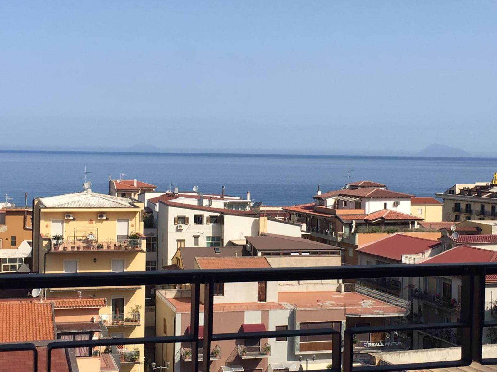 Studio Apartment with Sea View - Photo 13