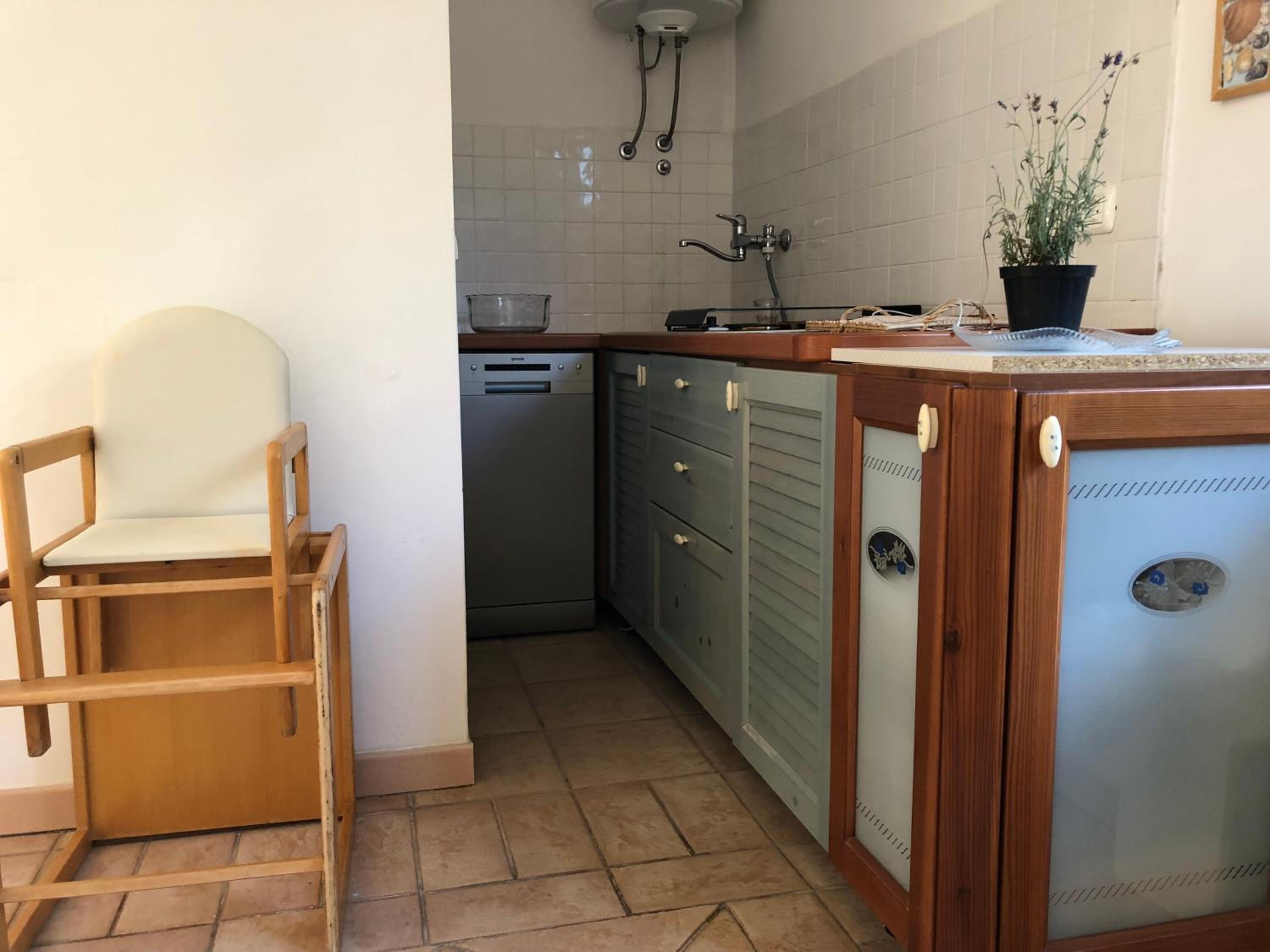 Apartment - Photo 10
