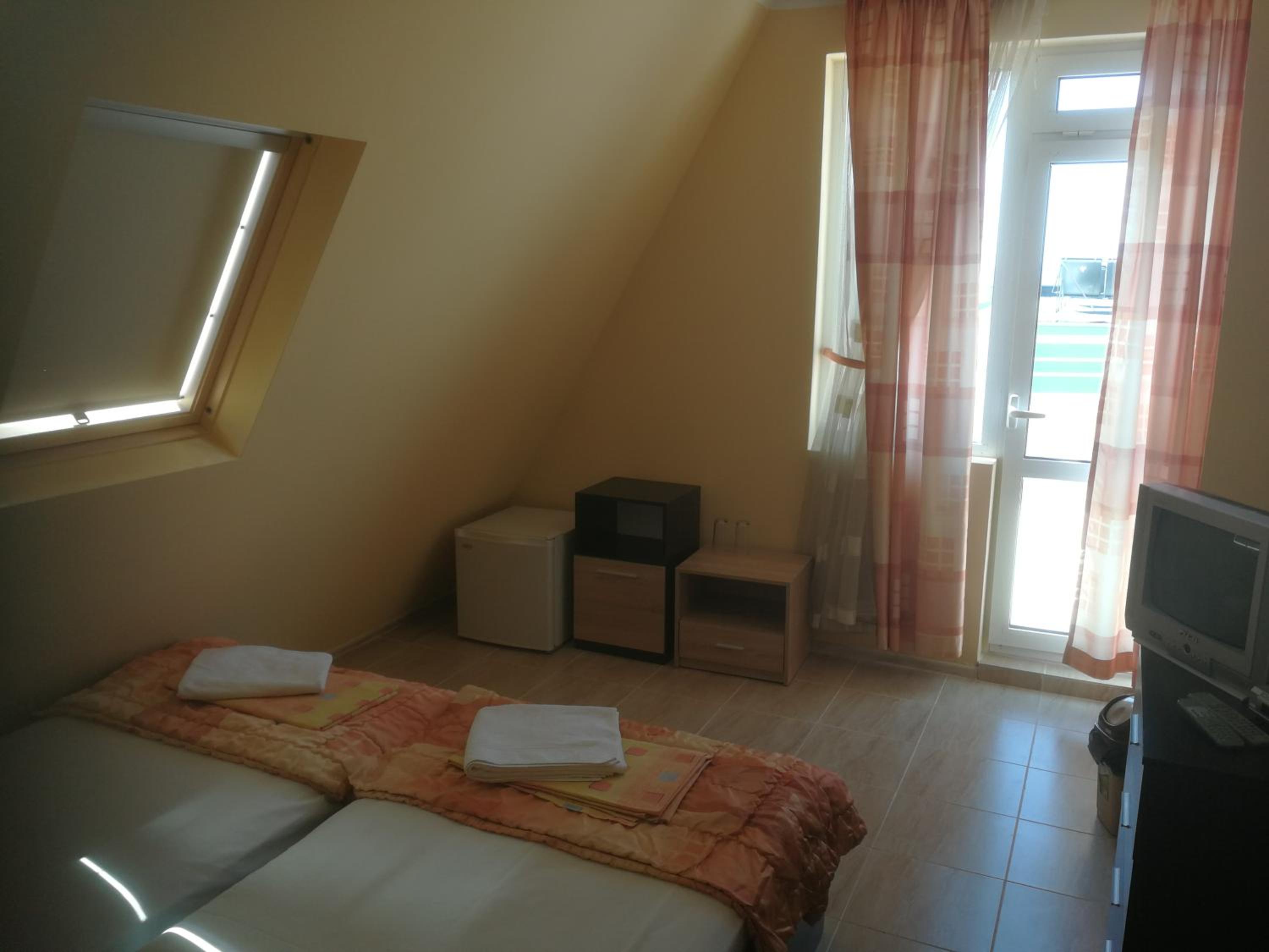 Double Room with Balcony photo 2
