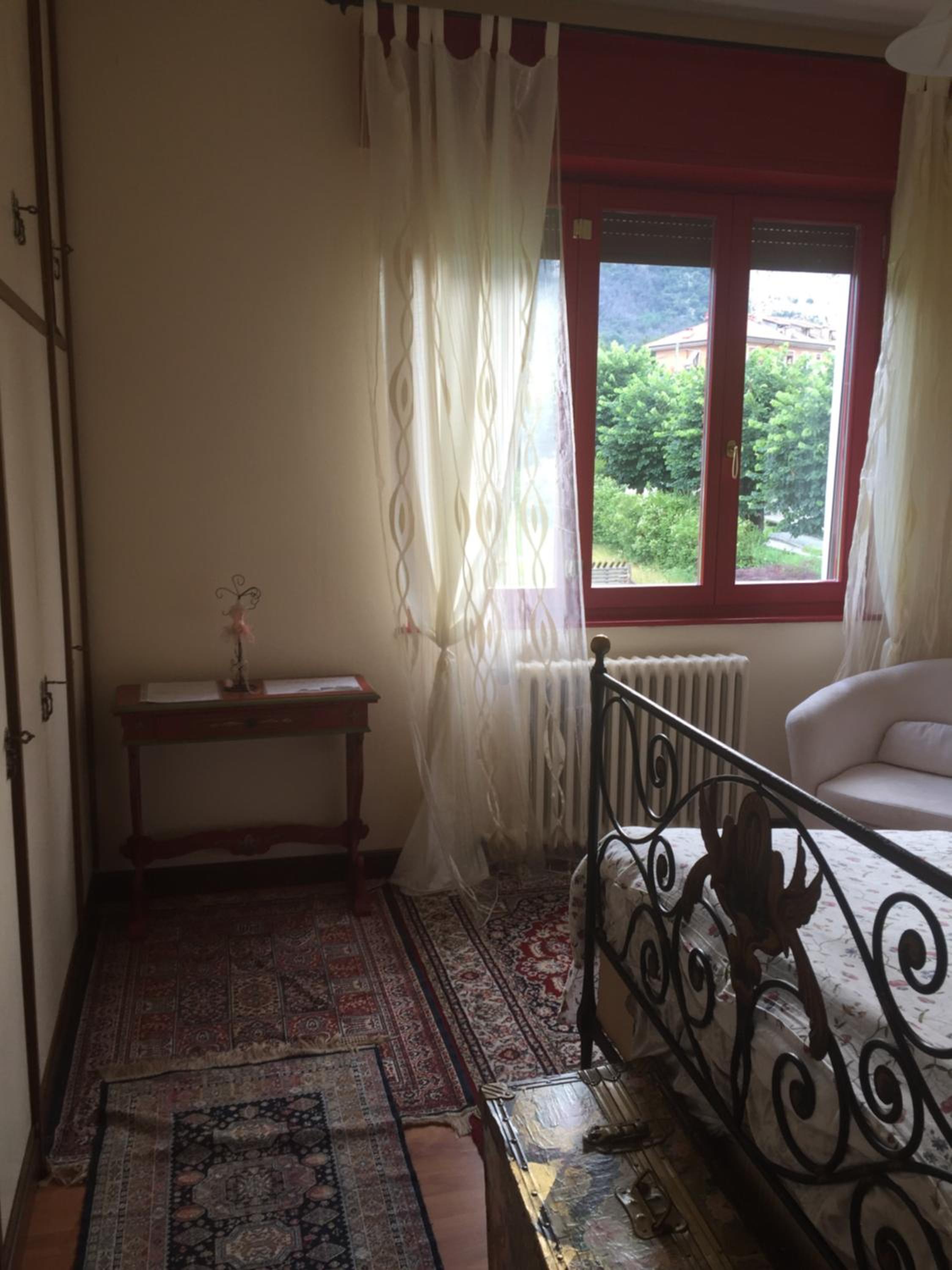 Double Room with Private External Bathroom - Photo 2