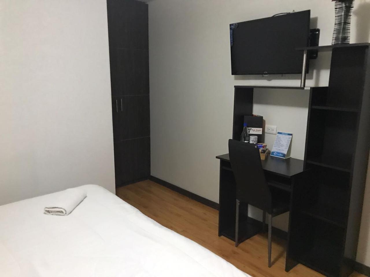 Double Room - Photo 2