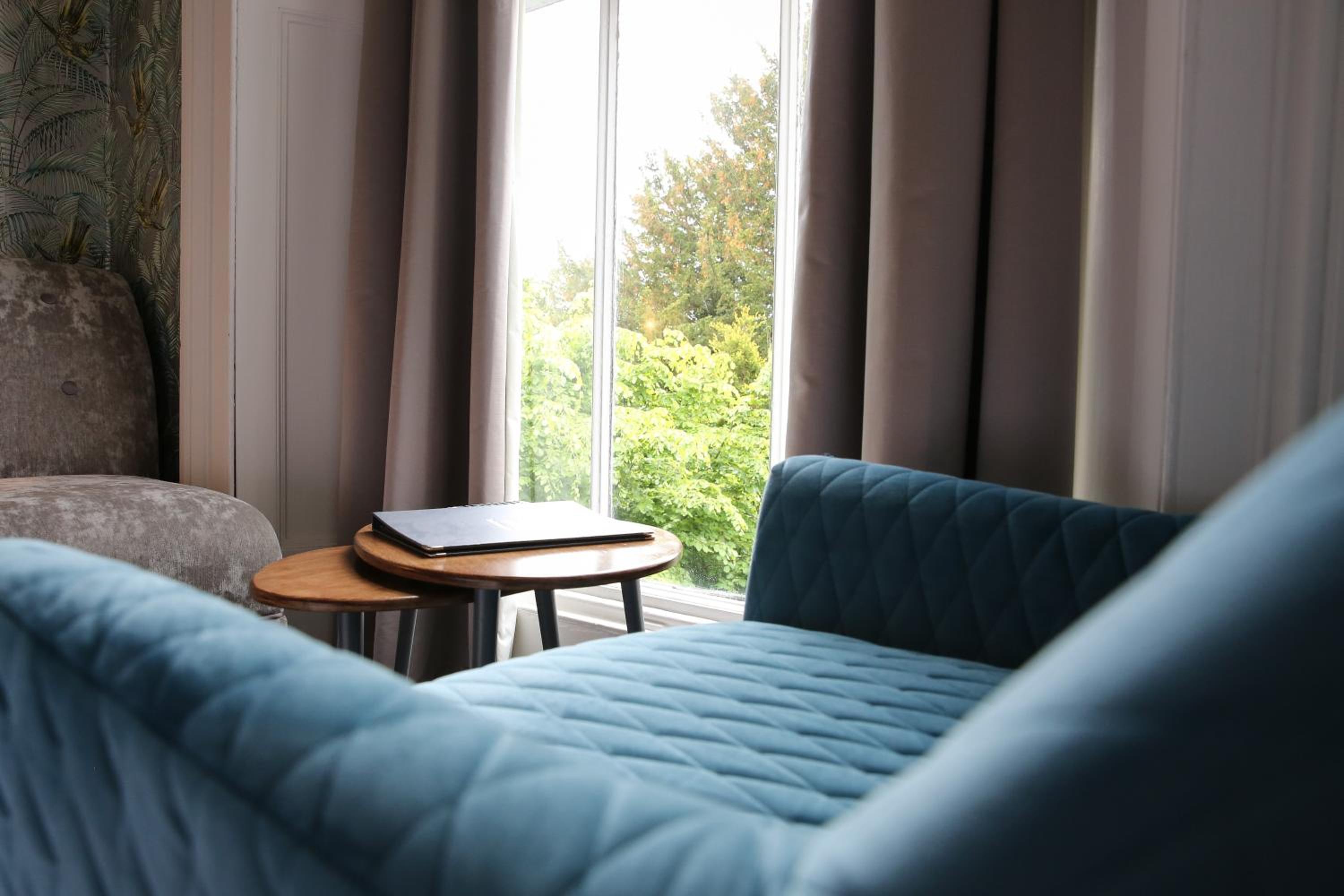 Suite with Garden View