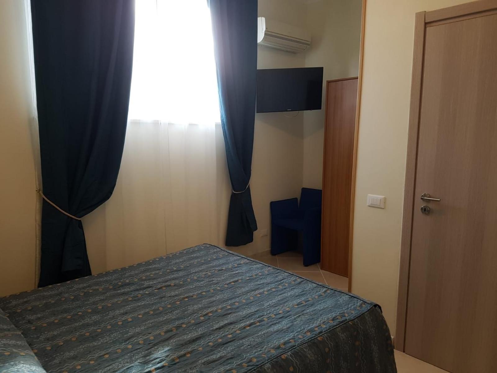 Double Room - Separate Building - Photo 1