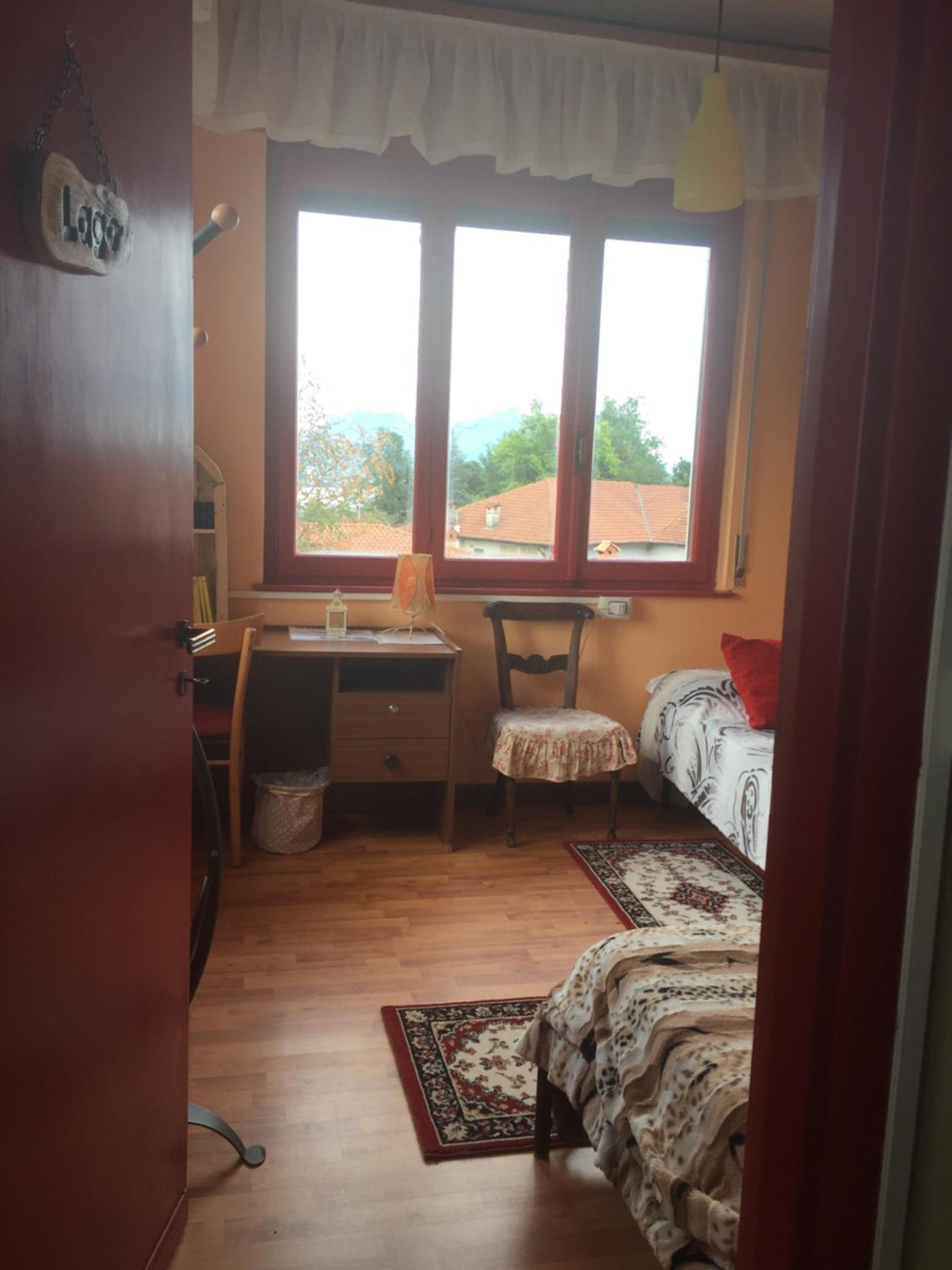 Single Room with Private External Bathroom photo 1