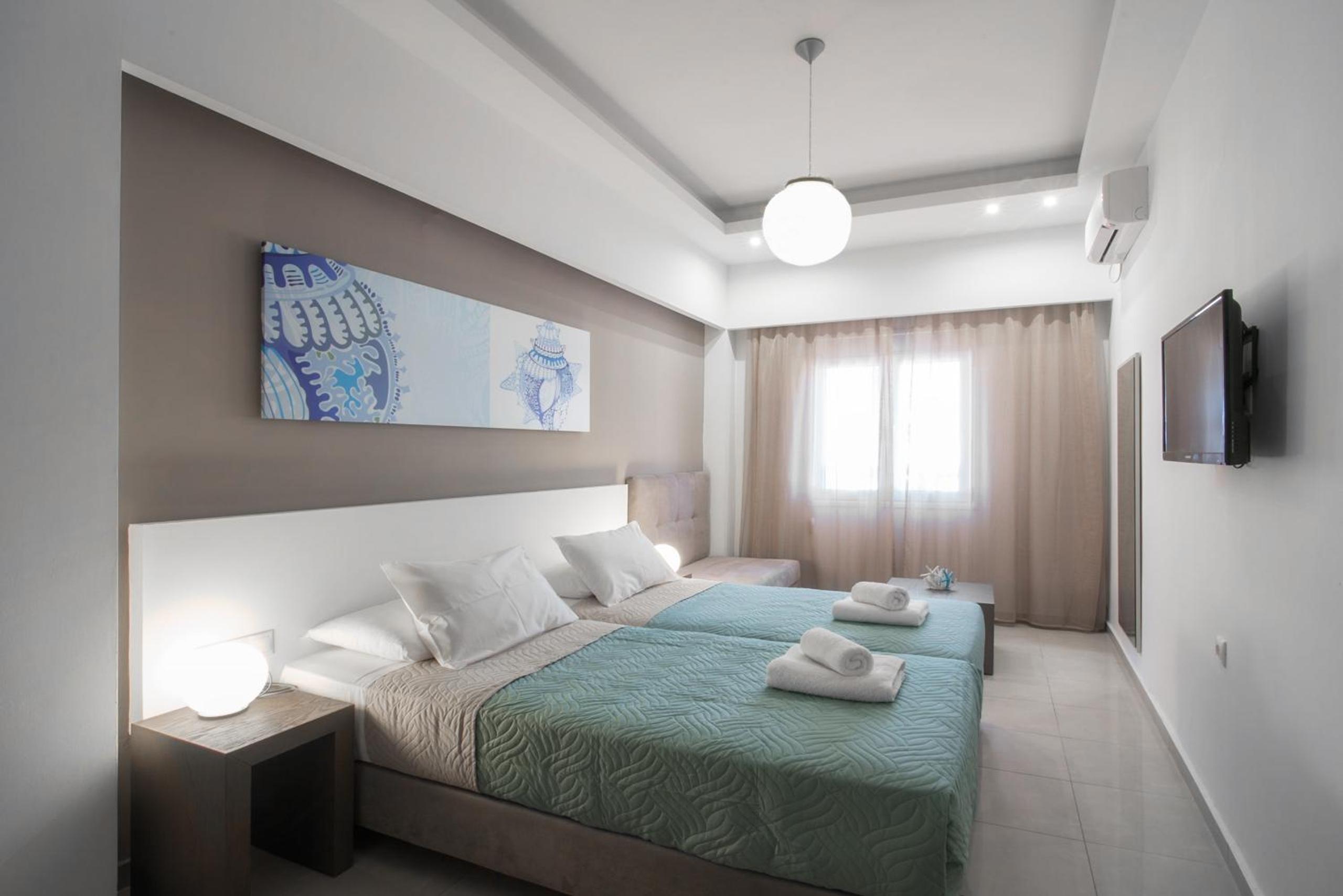 Standard Triple Studio