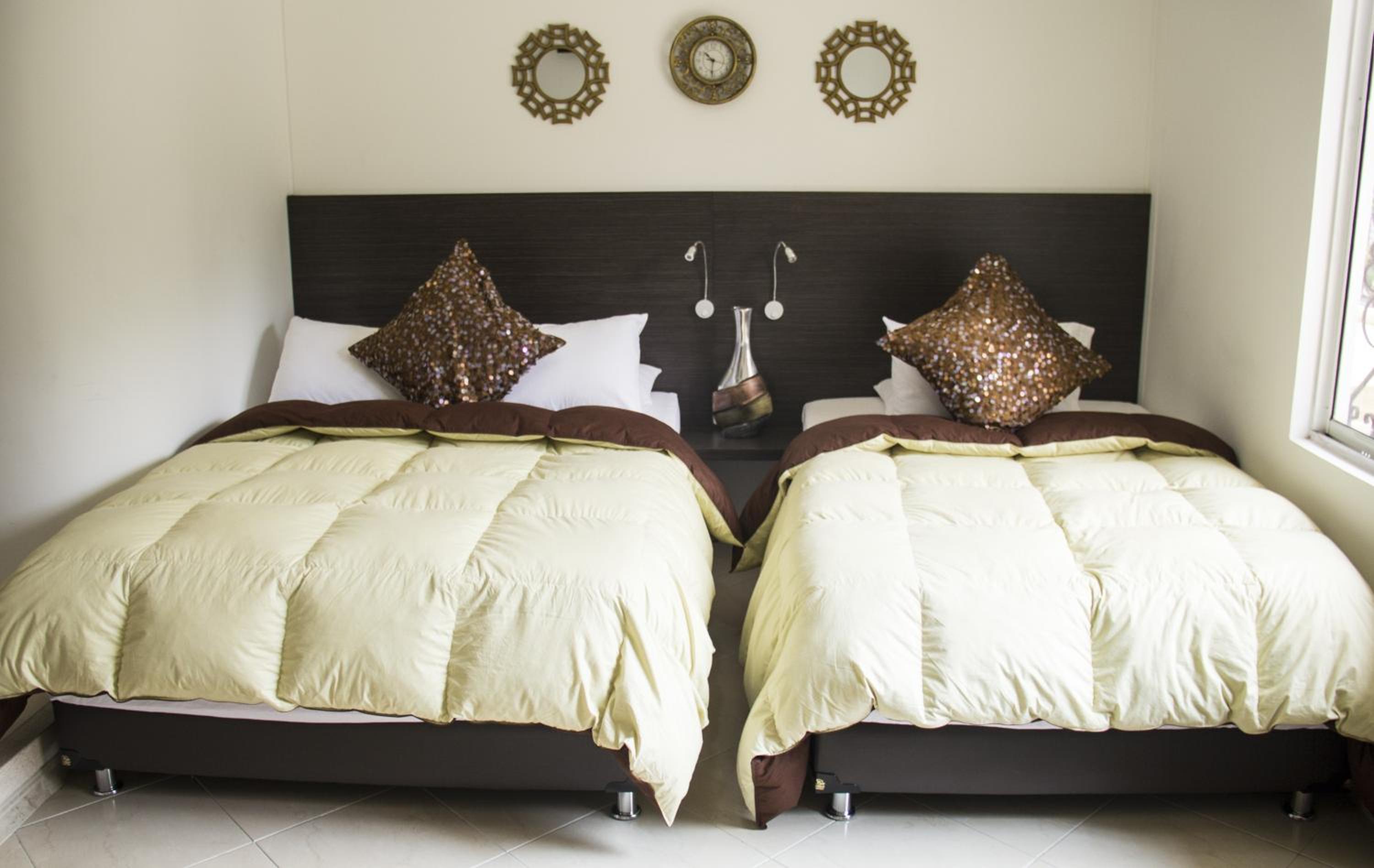 Deluxe Queen Room With Two Queen Beds