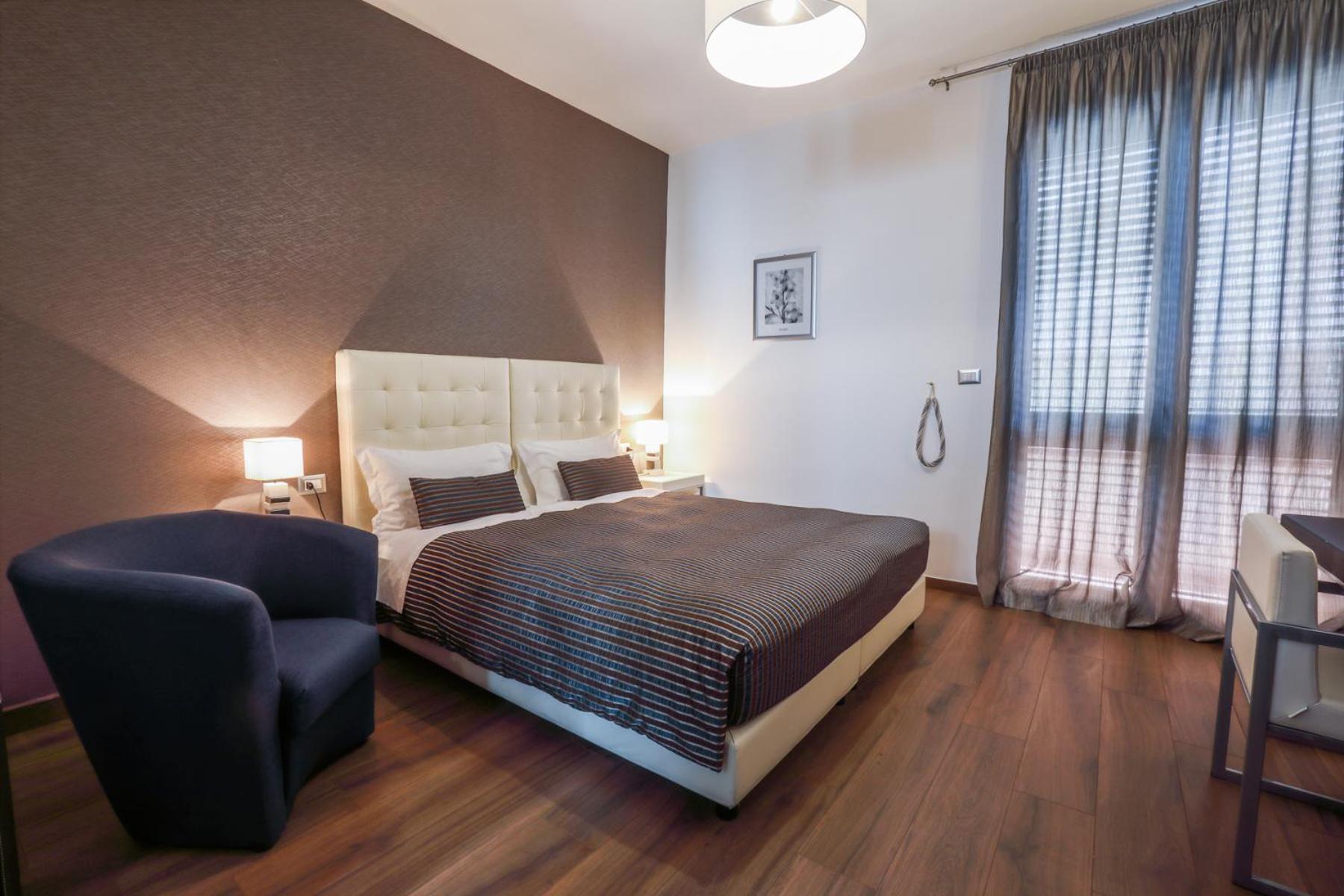 Superior Double or Twin Room with City View photo 3