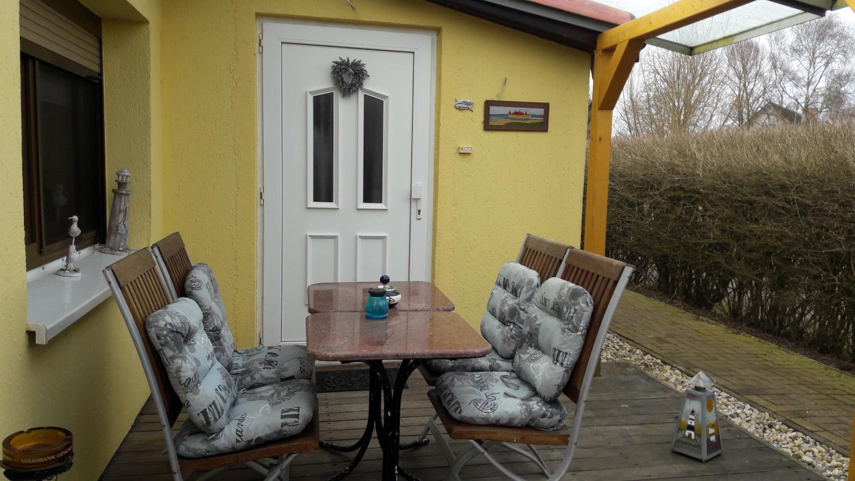 Apartment with Terrace photo 3