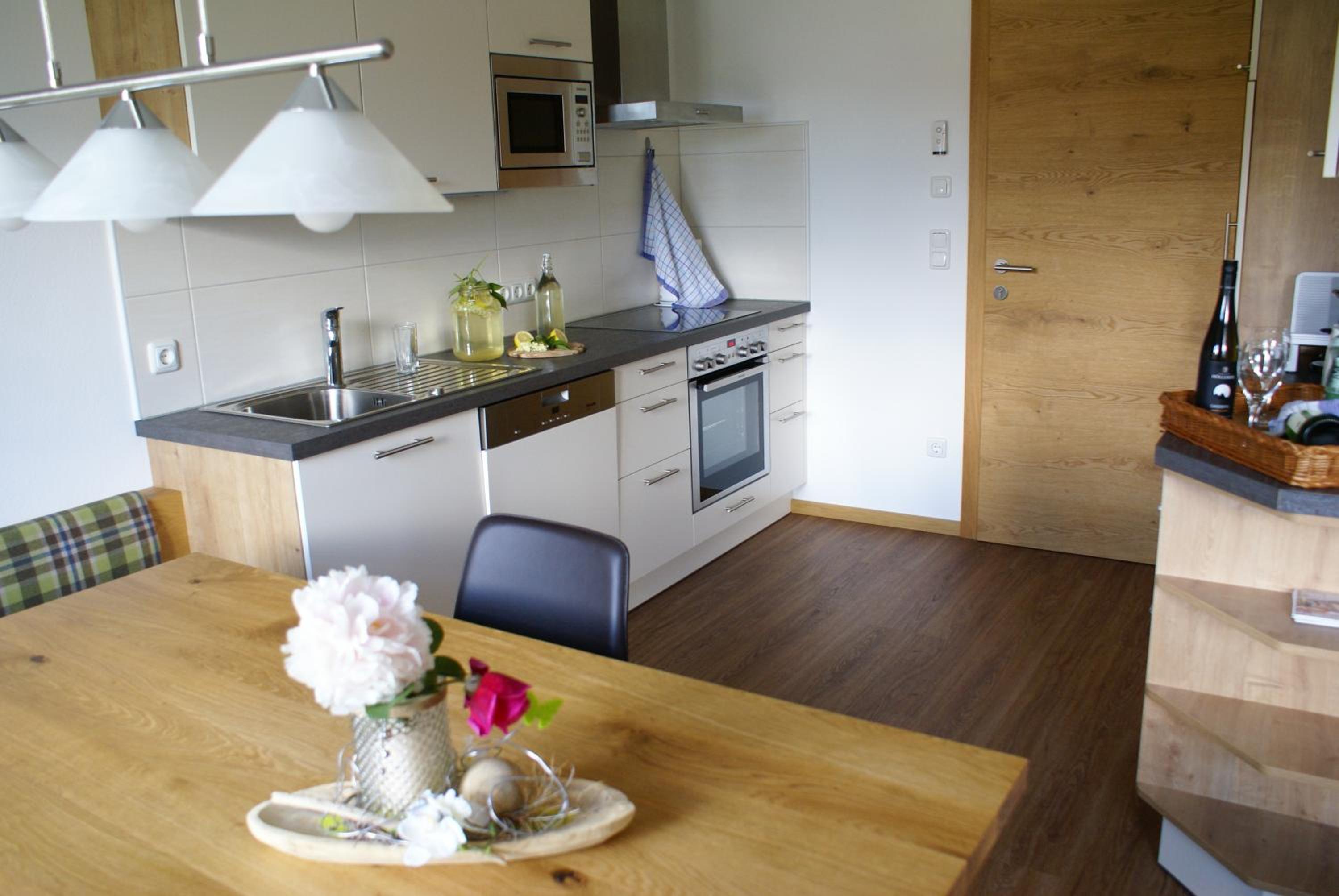 One-Bedroom Apartment photo 3