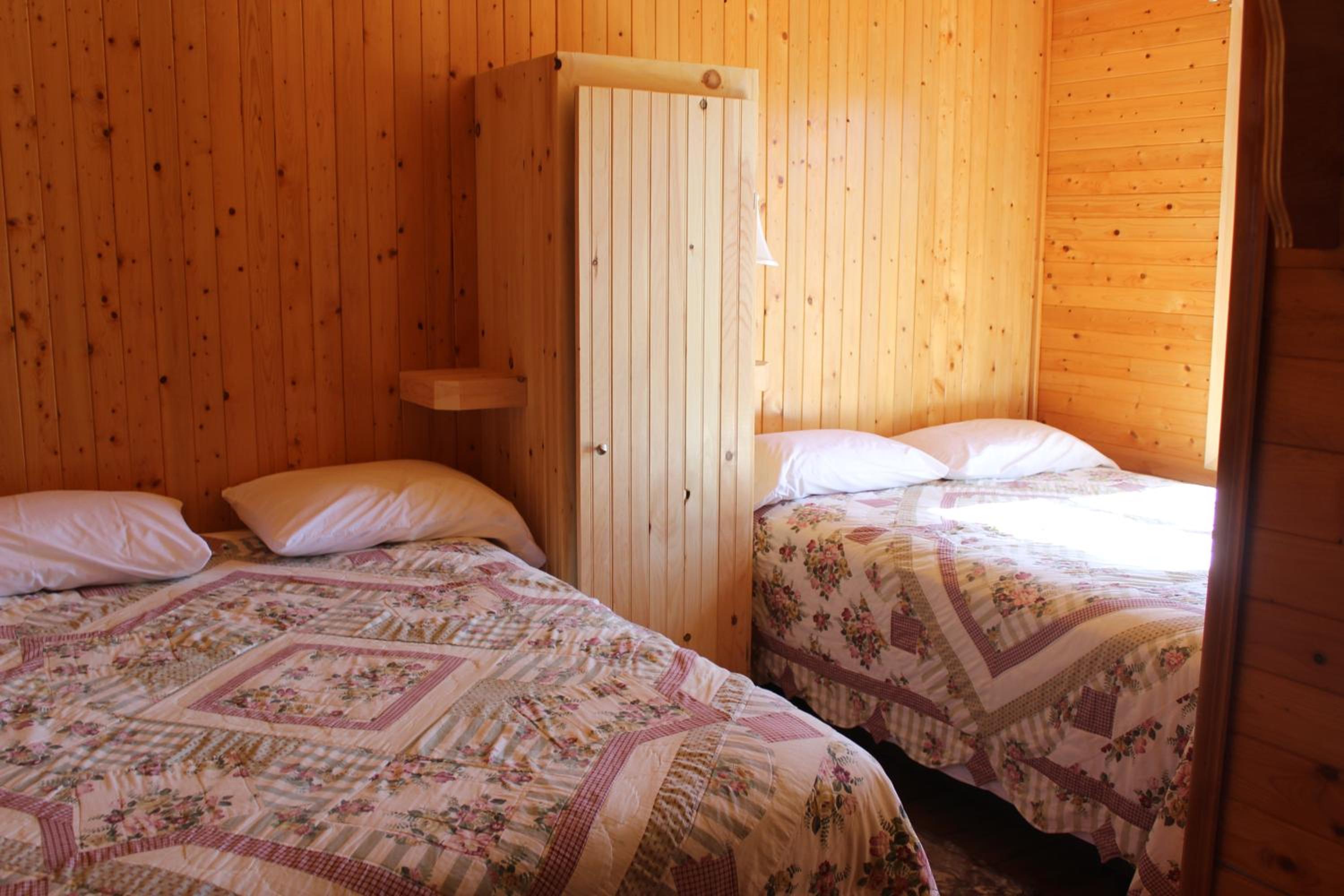 Cottage - Photo 1