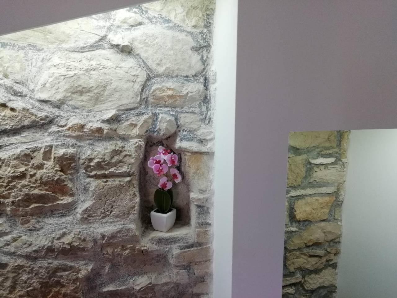 Apartment - Photo 12