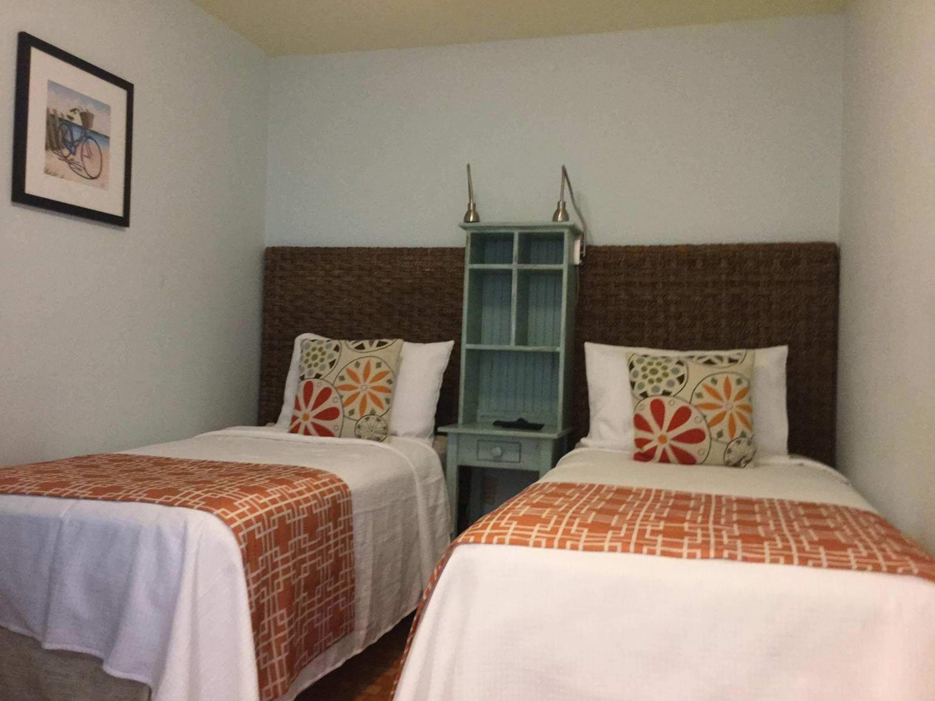 2 Bedroom 2 Bath photo 2