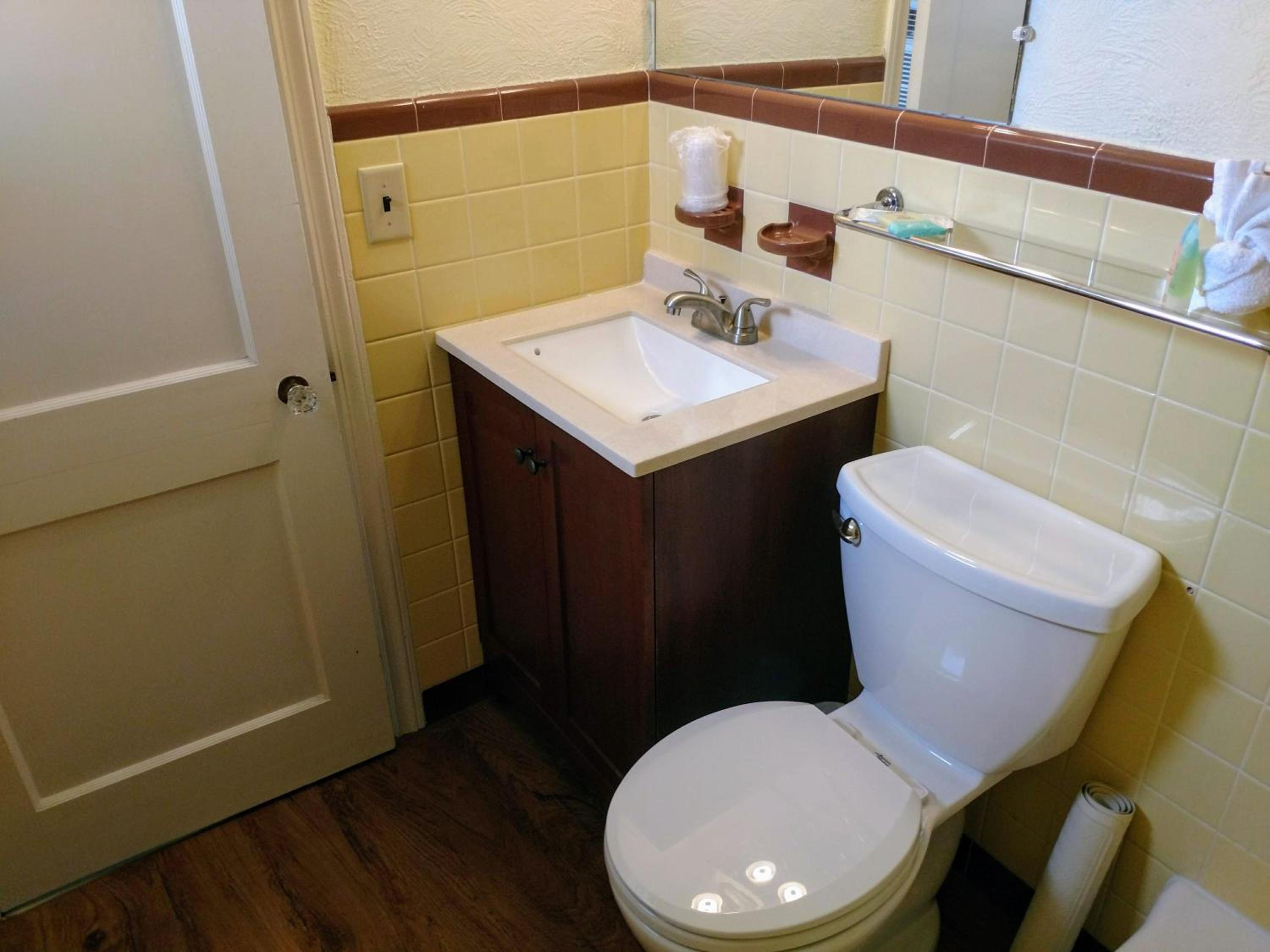 Deluxe King Room photo 3